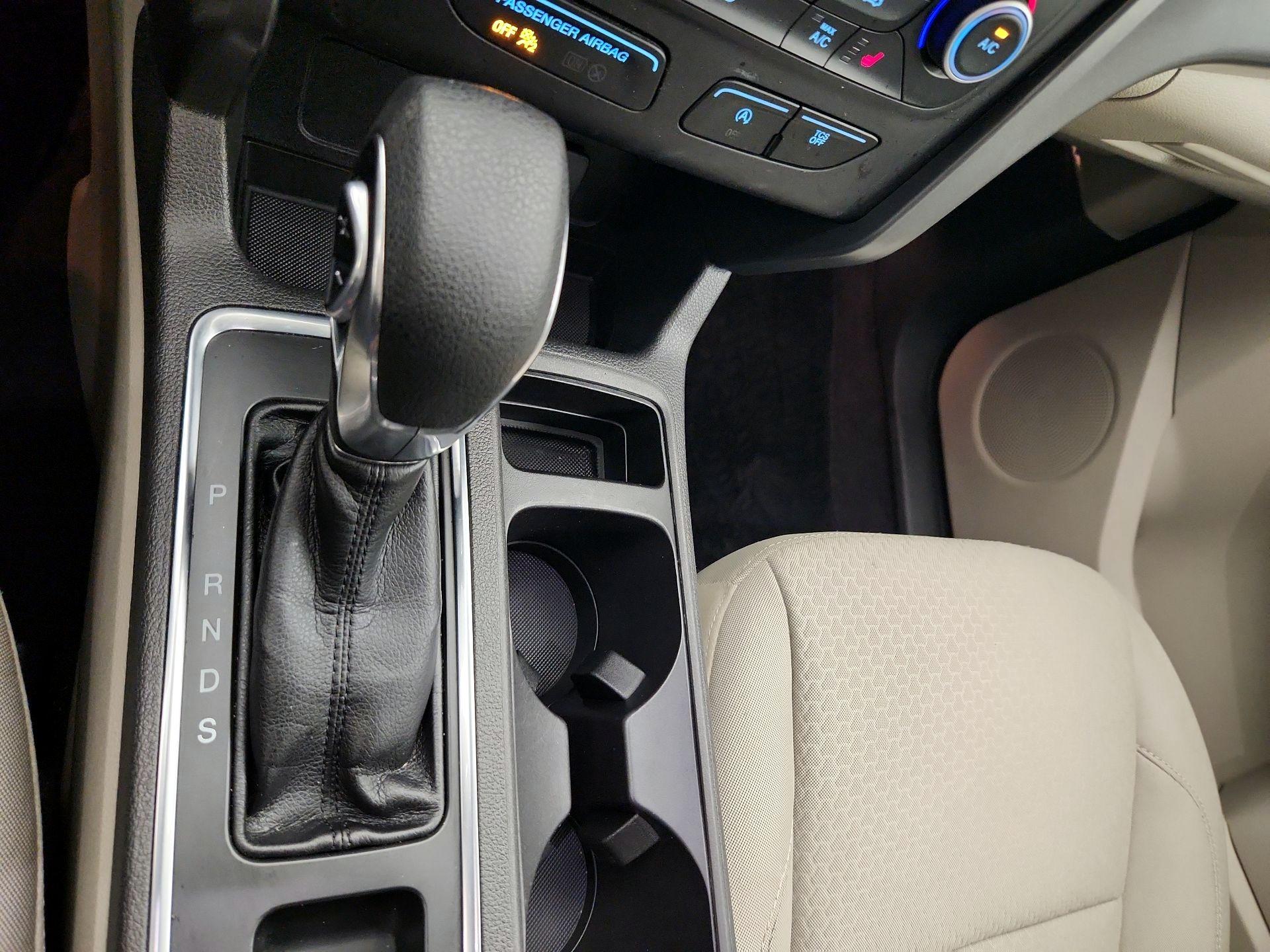 Thumbnail: 2019 Ford Escape - 17