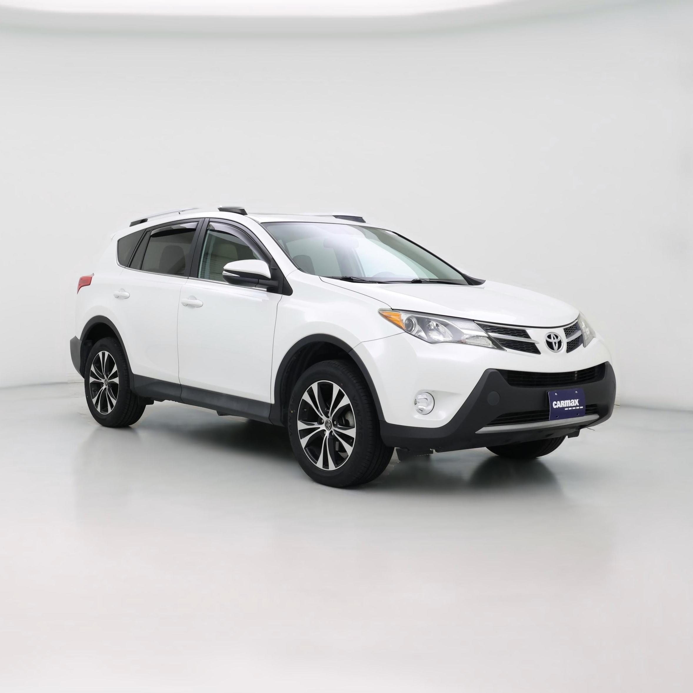 Thumbnail: 2015 Toyota RAV4 - 1