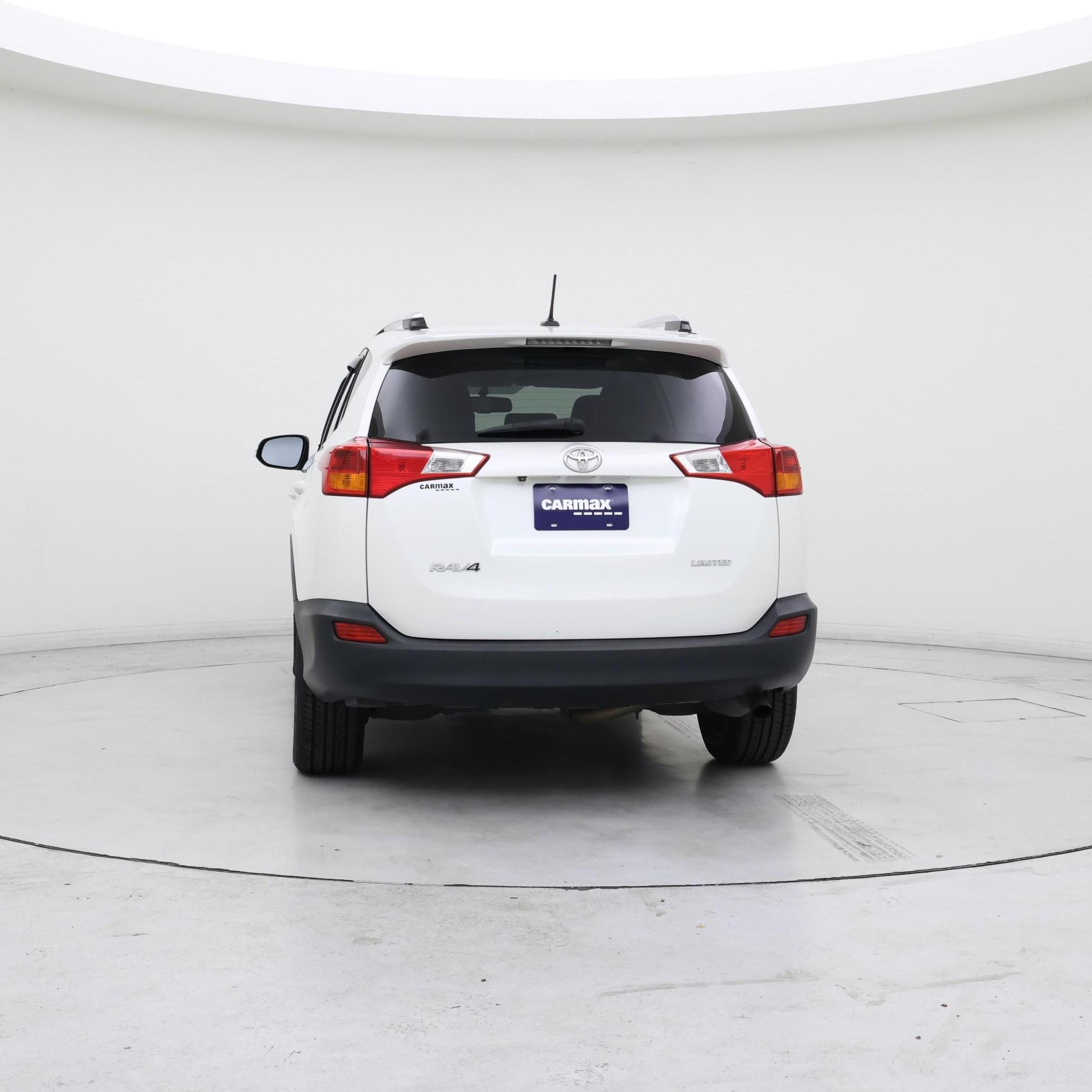 Thumbnail: 2015 Toyota RAV4 - 6