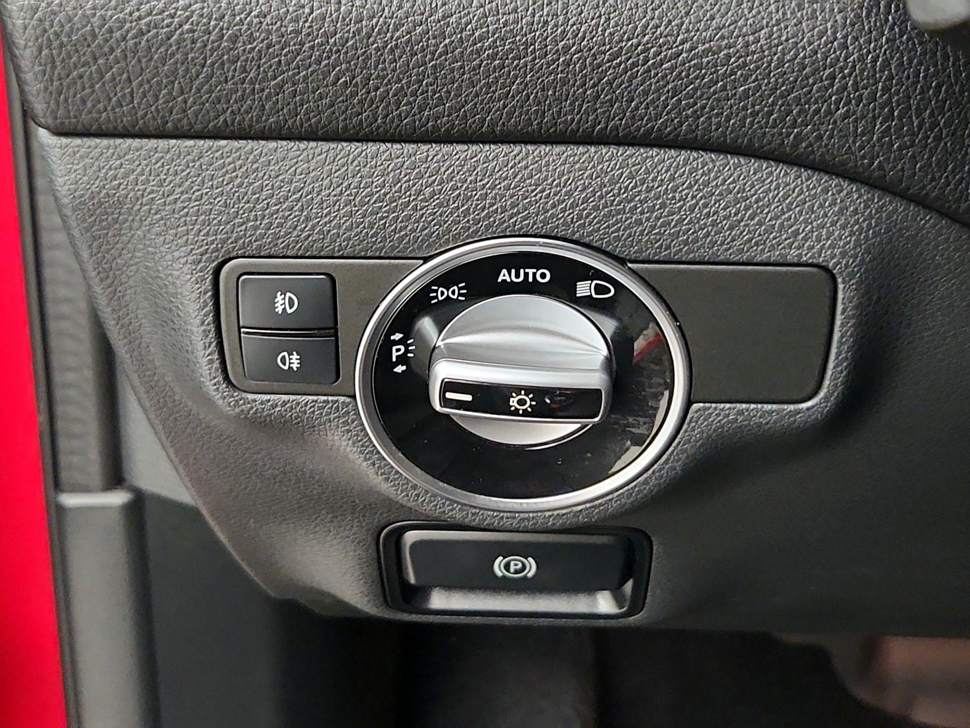 Thumbnail: 2020 Mercedes-Benz GLA - 13