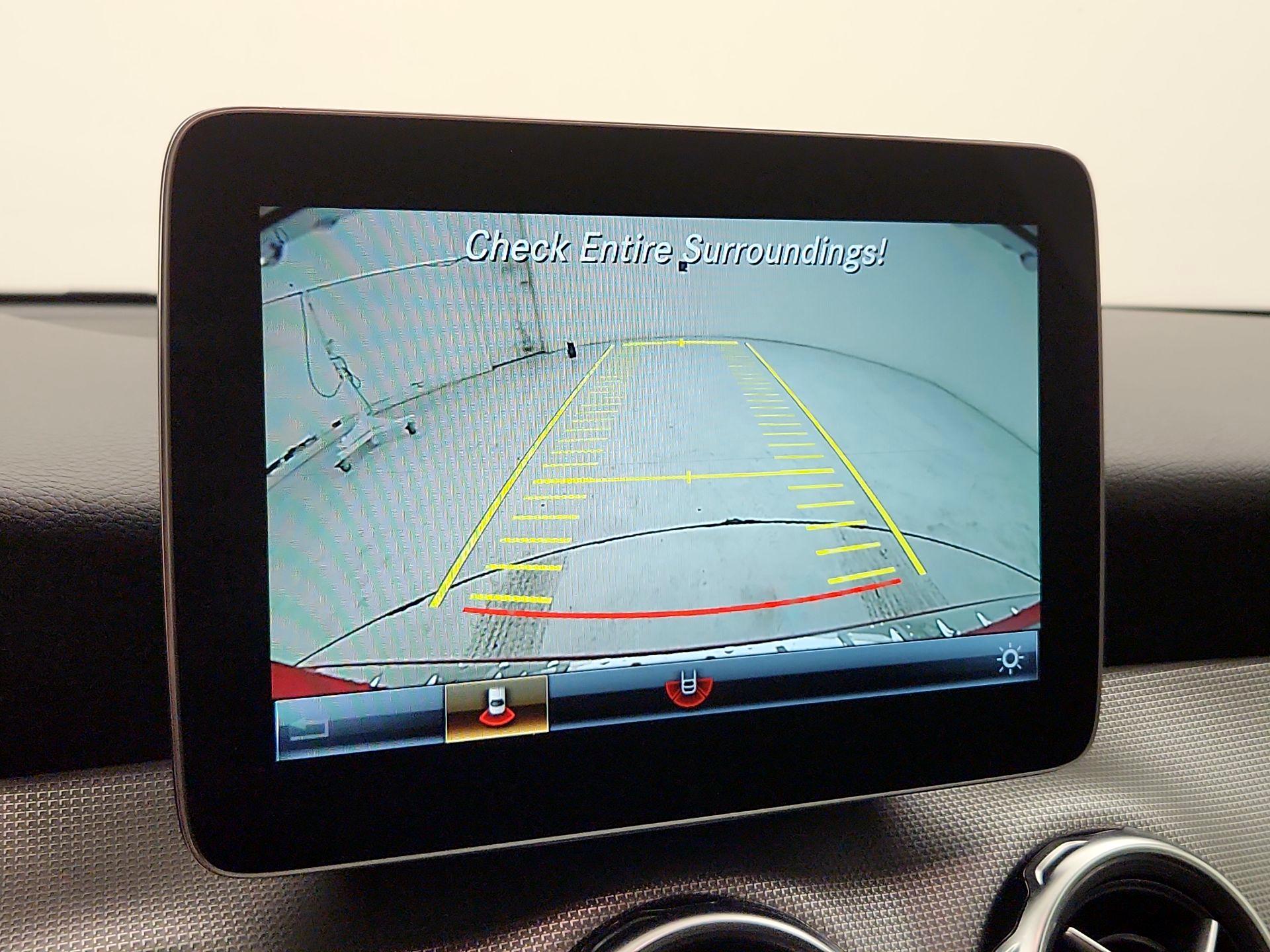 Thumbnail: 2020 Mercedes-Benz GLA - 14