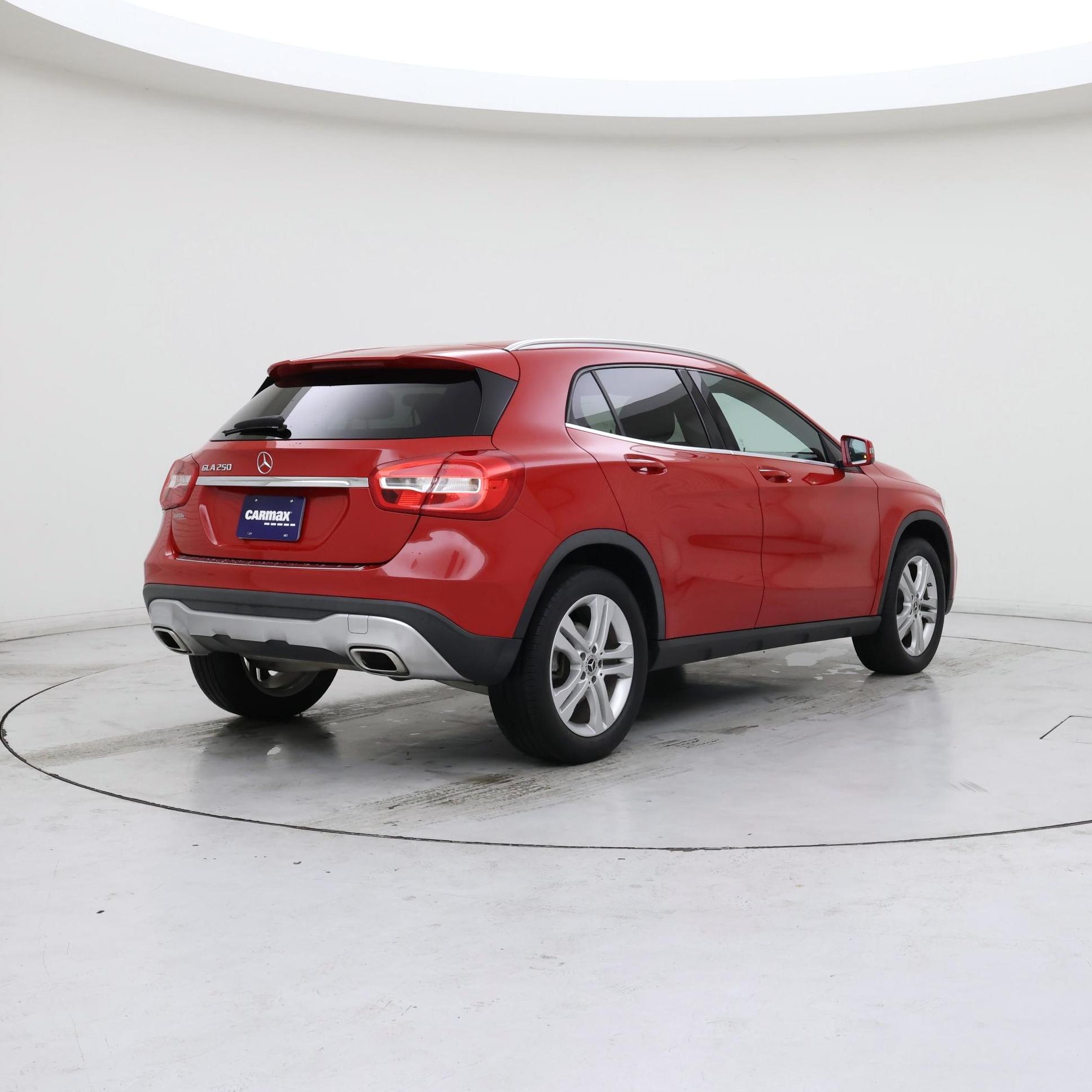 Thumbnail: 2020 Mercedes-Benz GLA - 8