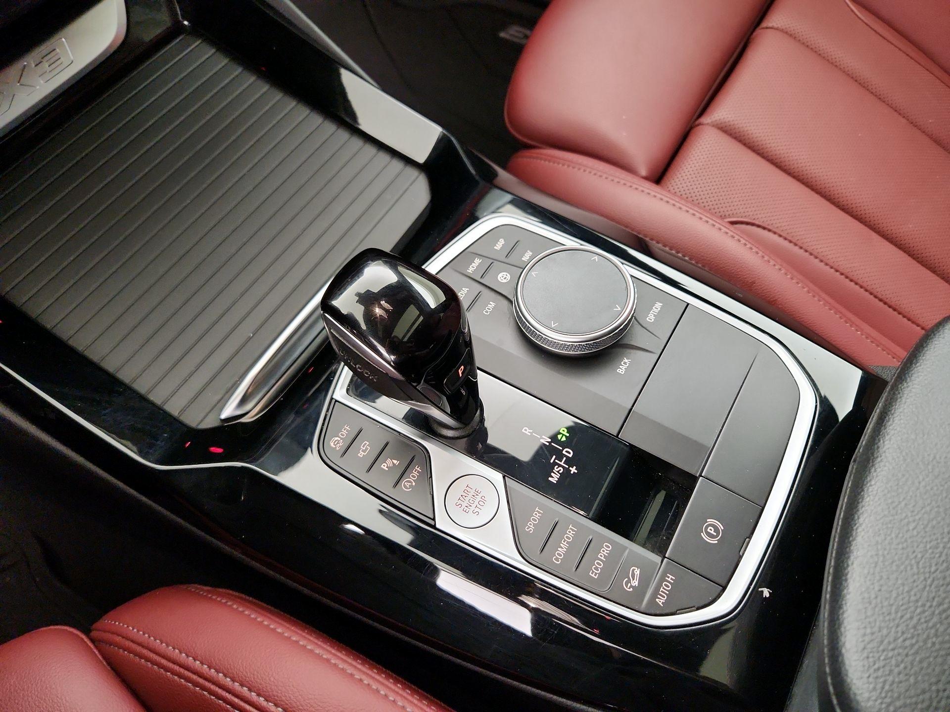 Thumbnail: 2023 BMW X3 - 18