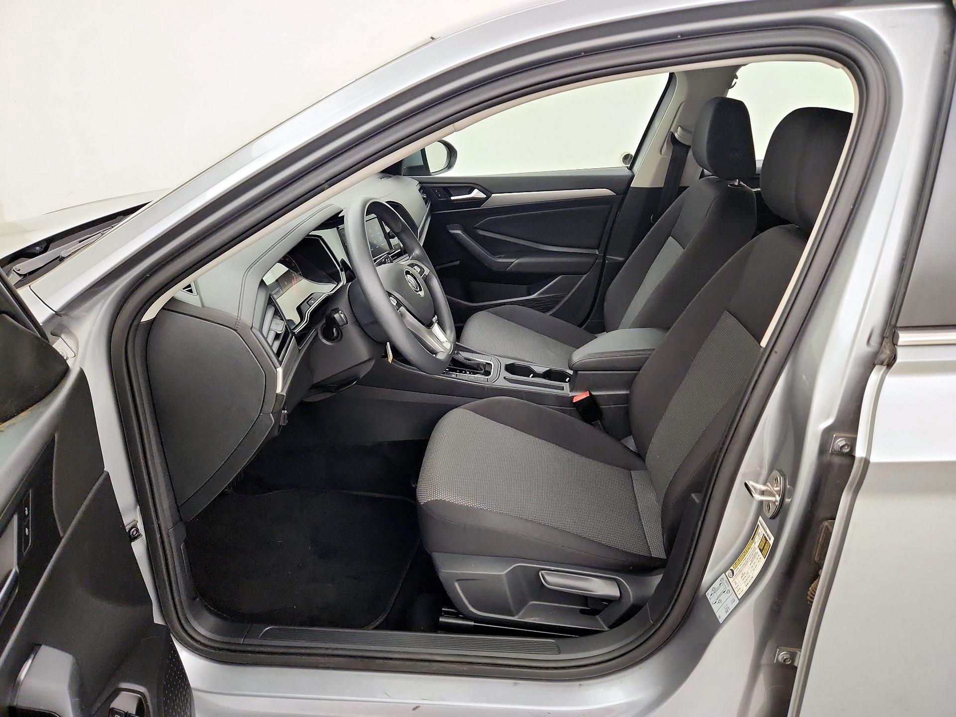 Thumbnail: 2020 Volkswagen Jetta - 11