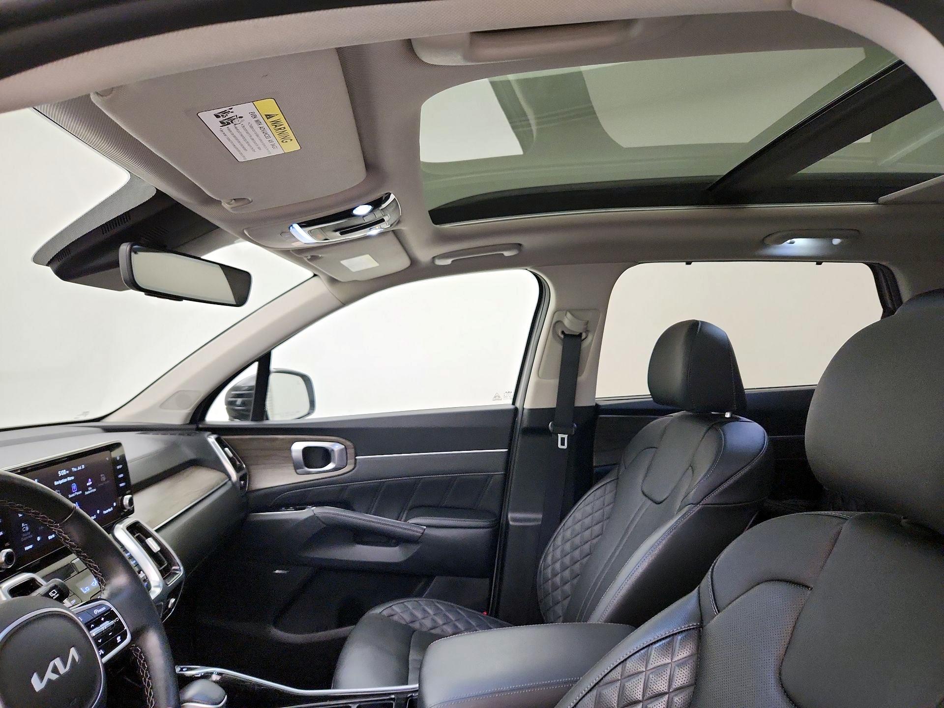 Thumbnail: 2023 Kia Sorento - 20