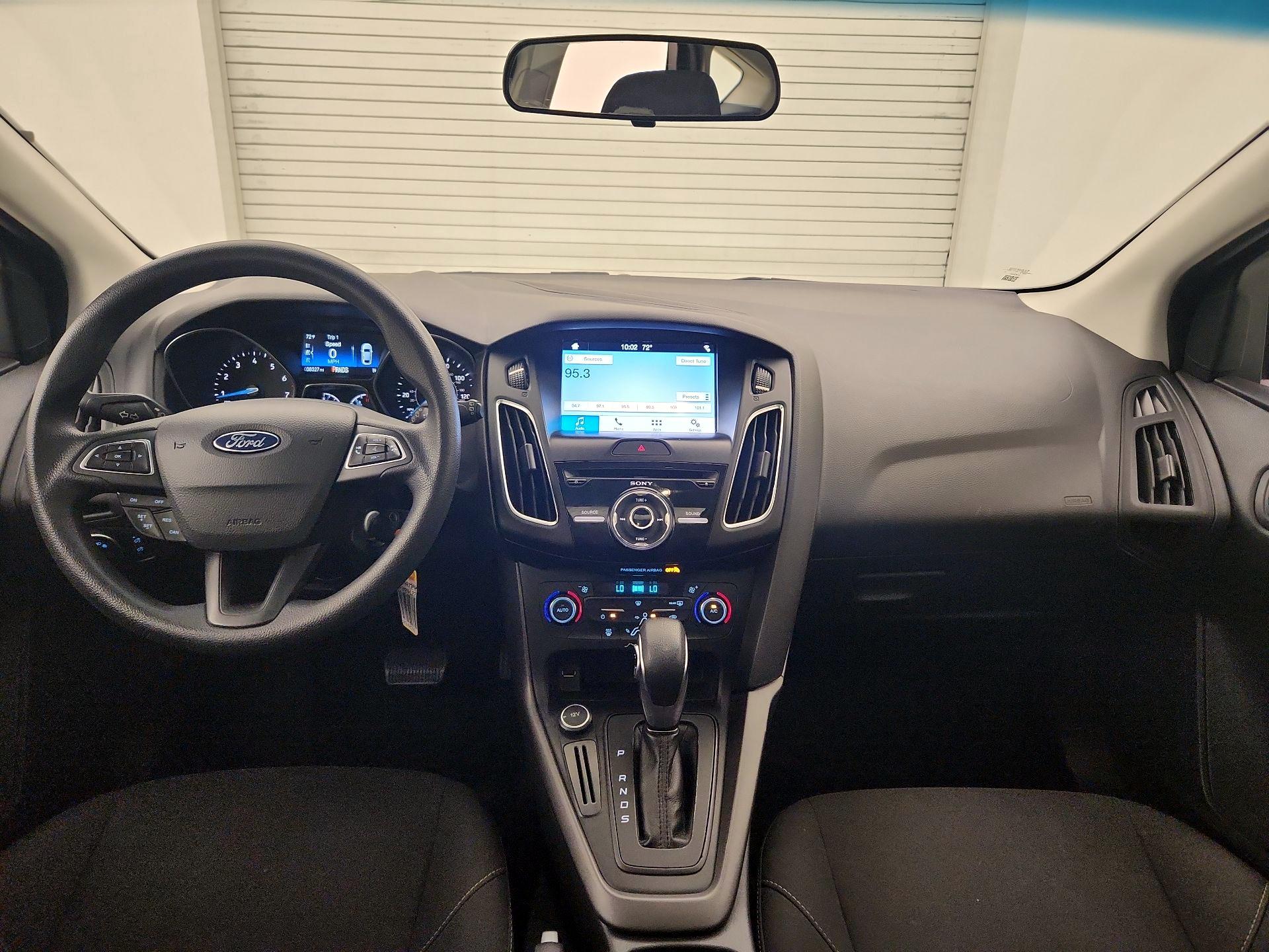 Thumbnail: 2017 Ford Focus - 9