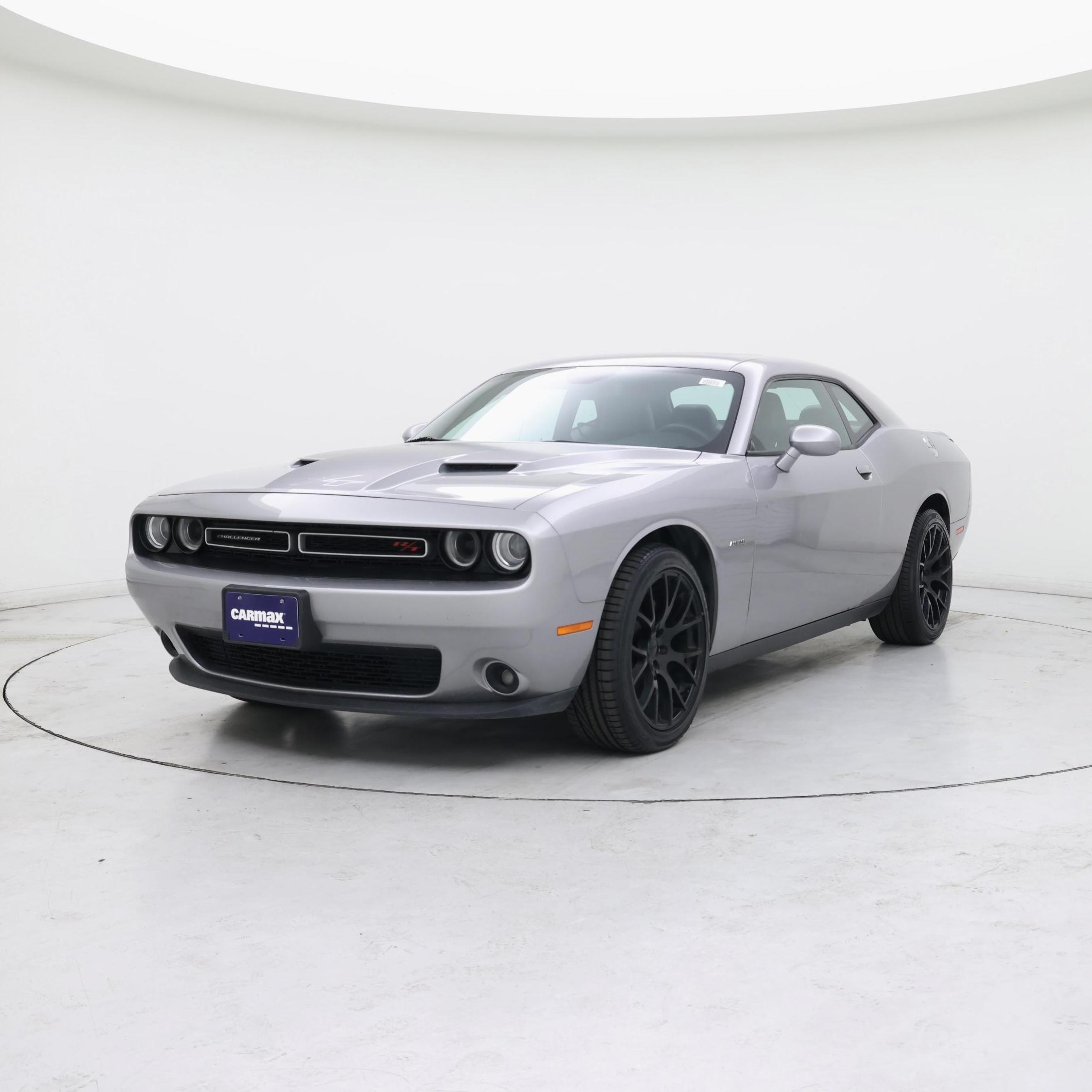 Thumbnail: 2018 Dodge Challenger - 4