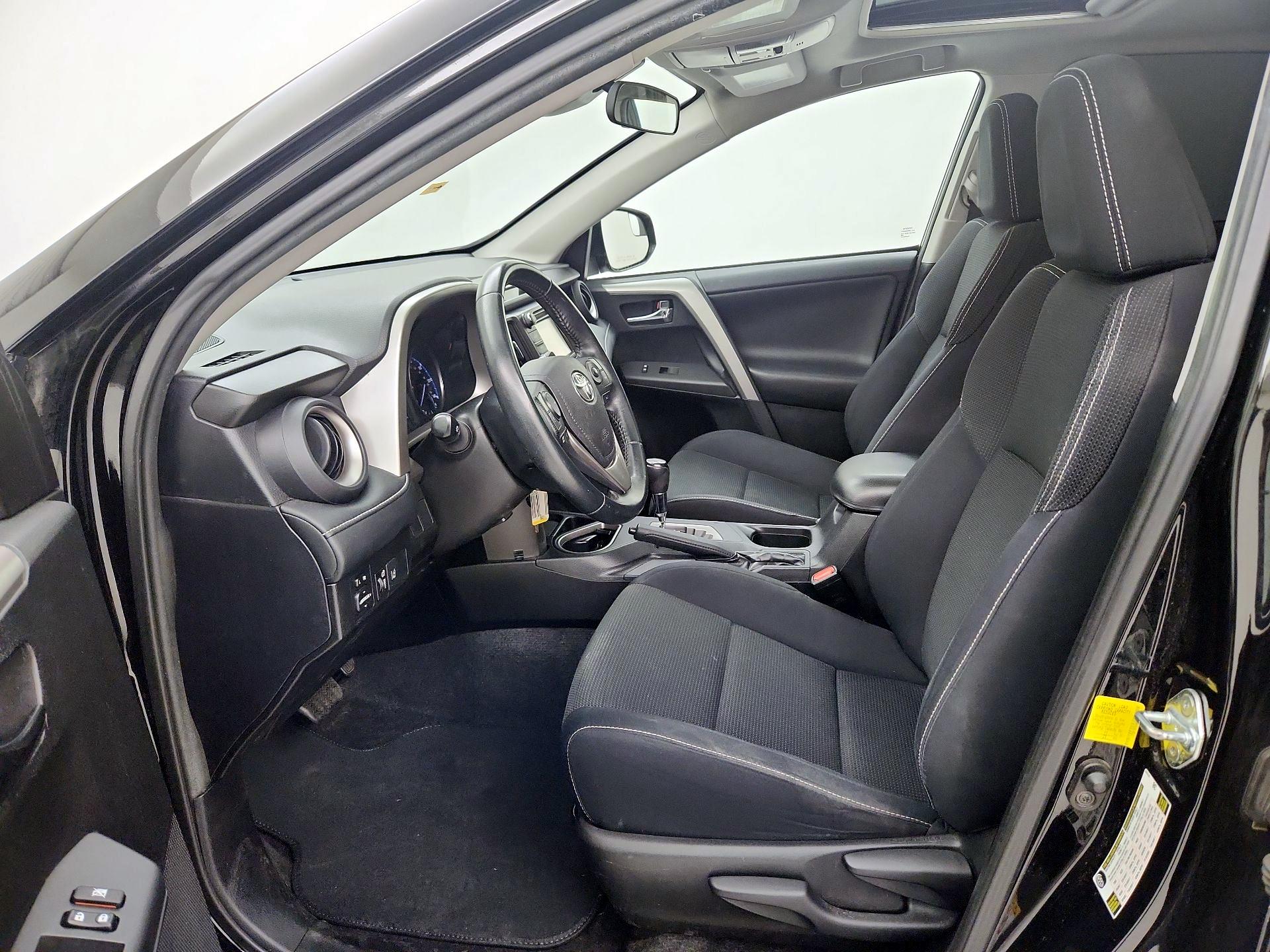 Thumbnail: 2017 Toyota RAV4 - 11