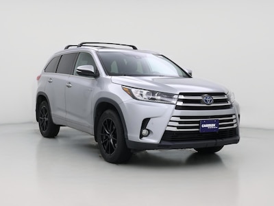 Silver 2018 Toyota Highlander Hybrid Limited Platinum