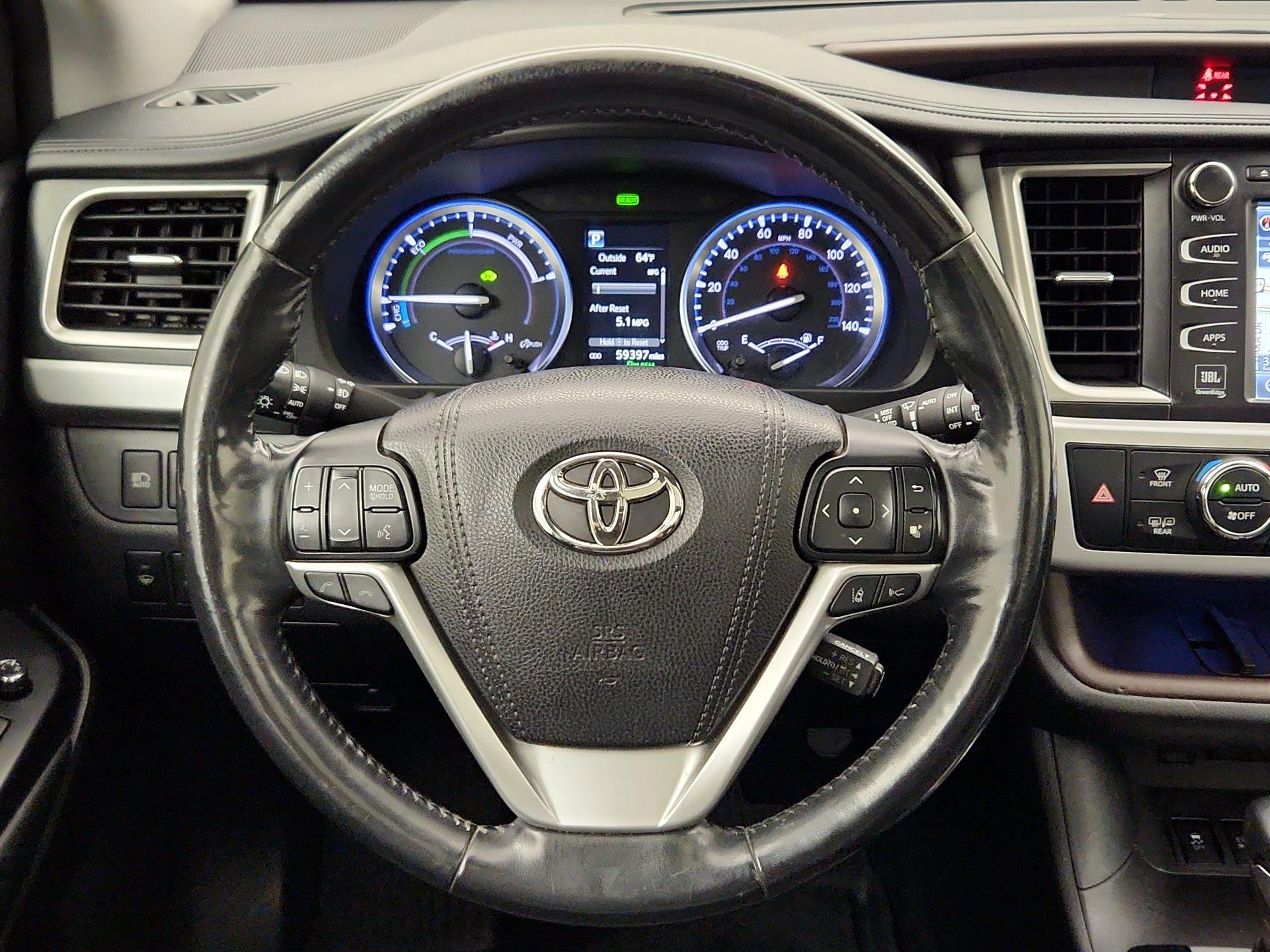 Thumbnail: 2018 Toyota Highlander - 10