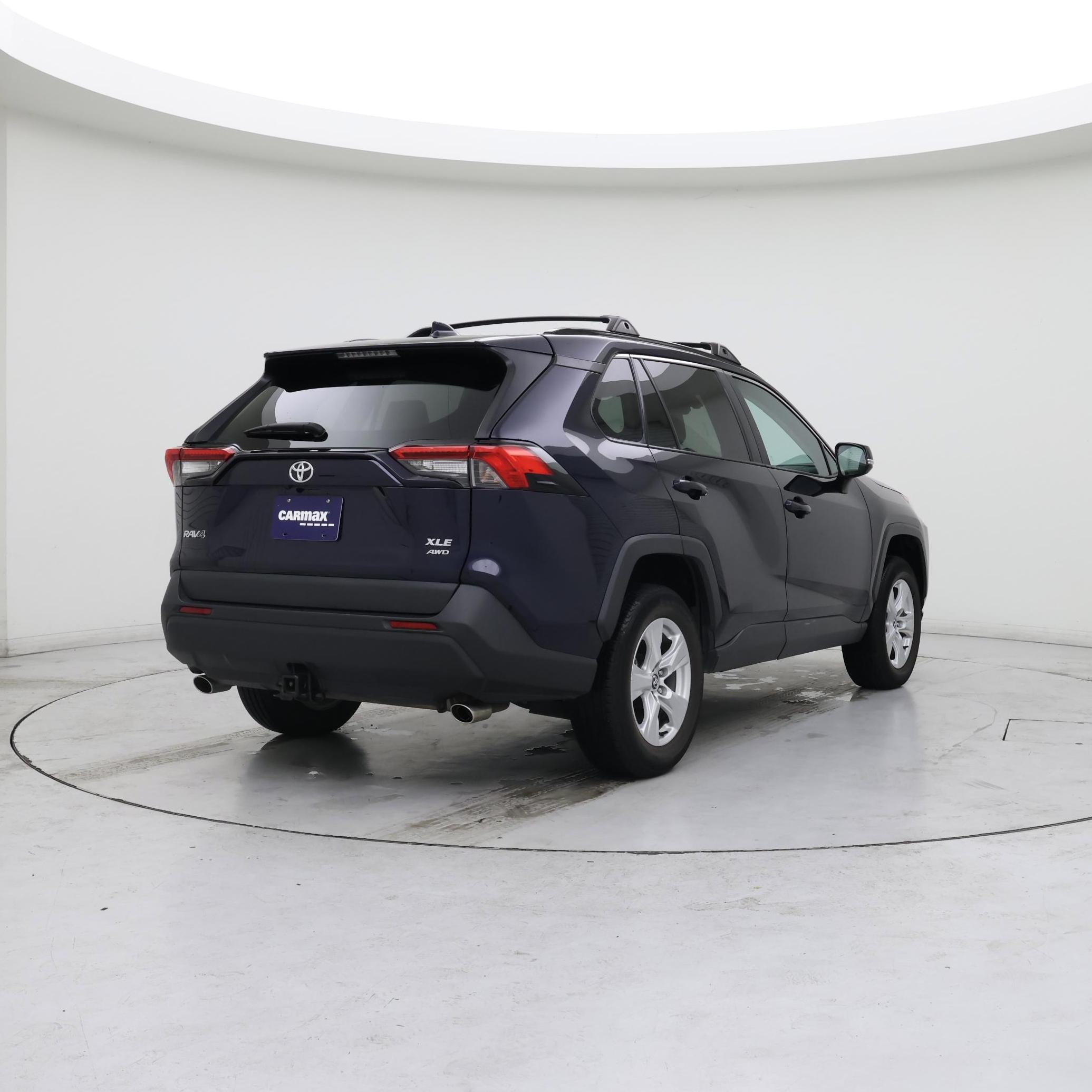 Thumbnail: 2020 Toyota RAV4 - 8
