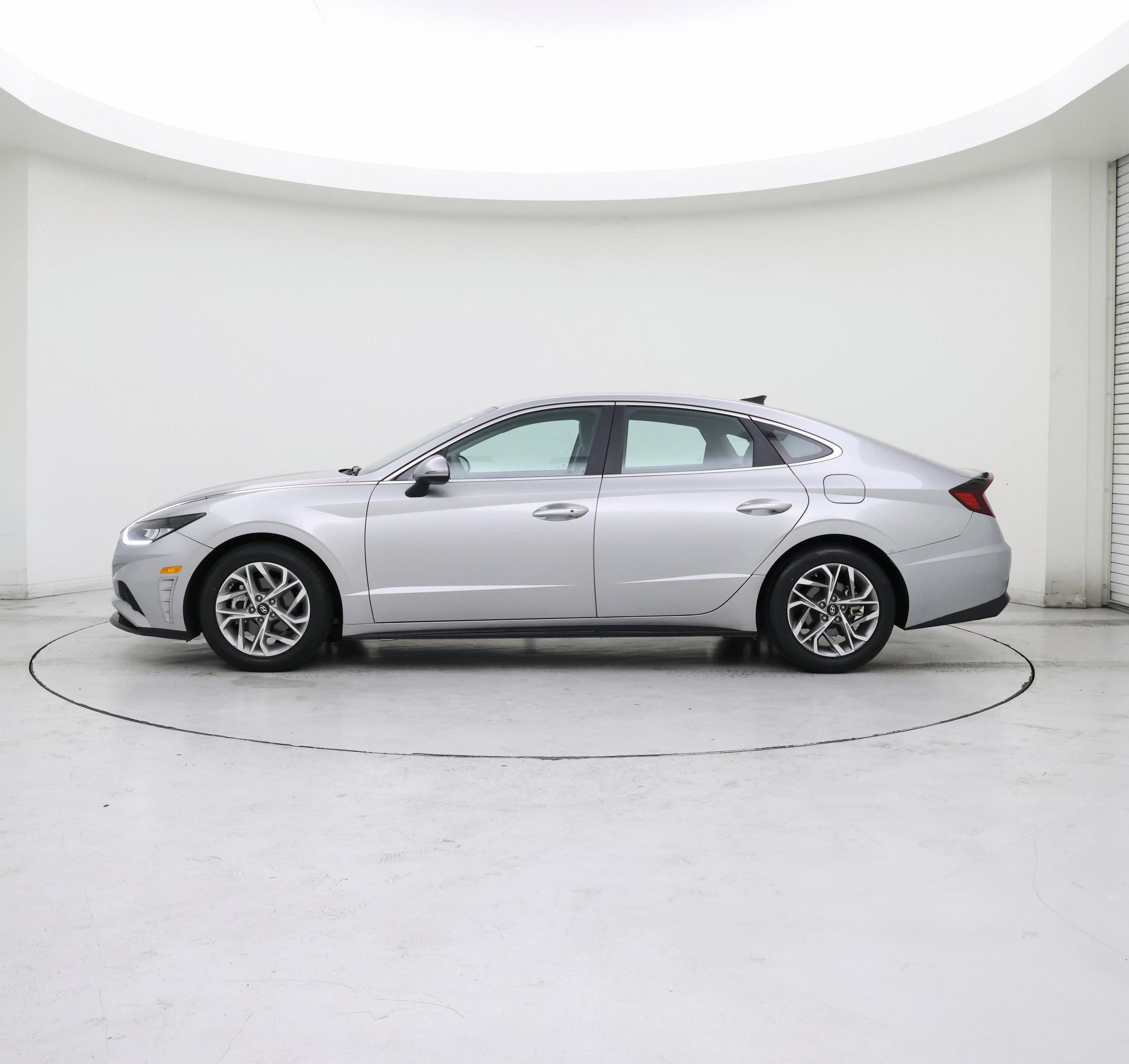 Thumbnail: 2021 Hyundai Sonata - 3