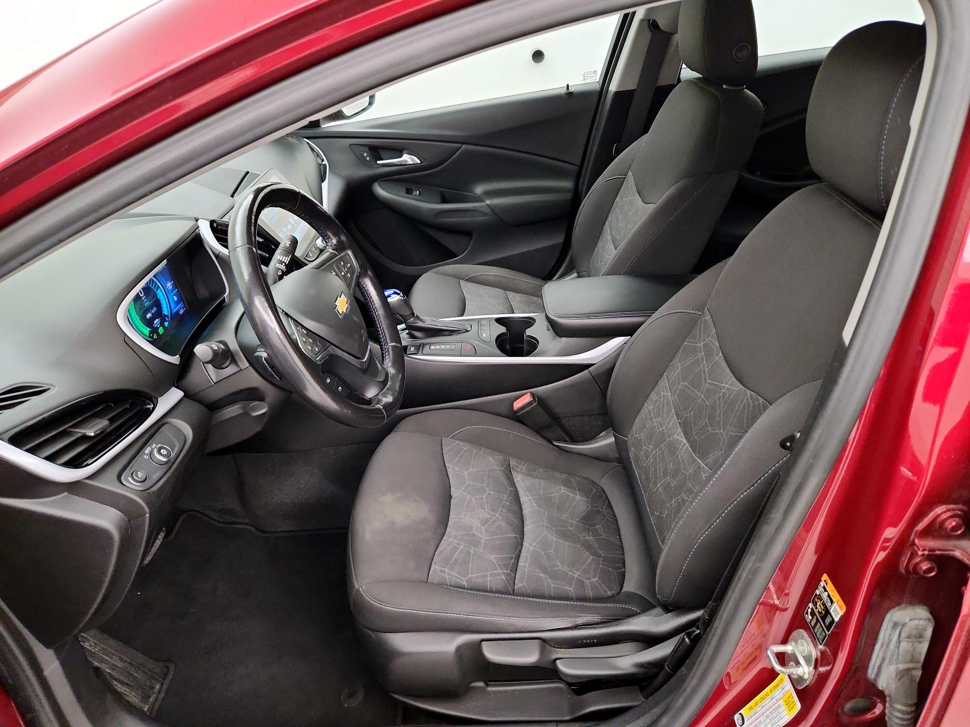 Thumbnail: 2018 Chevrolet Volt - 11