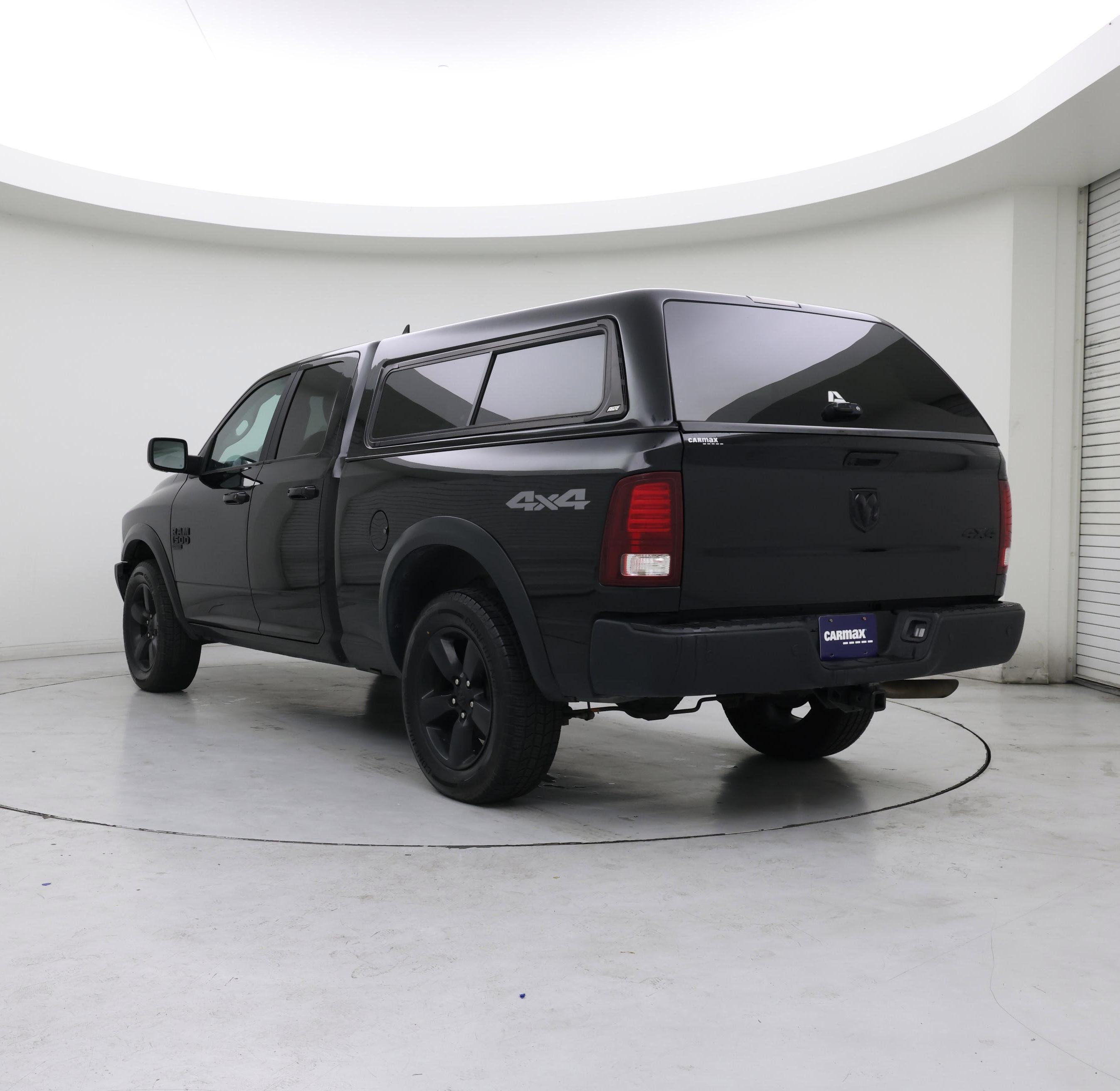 Thumbnail: 2019 RAM 1500 Classic - 2