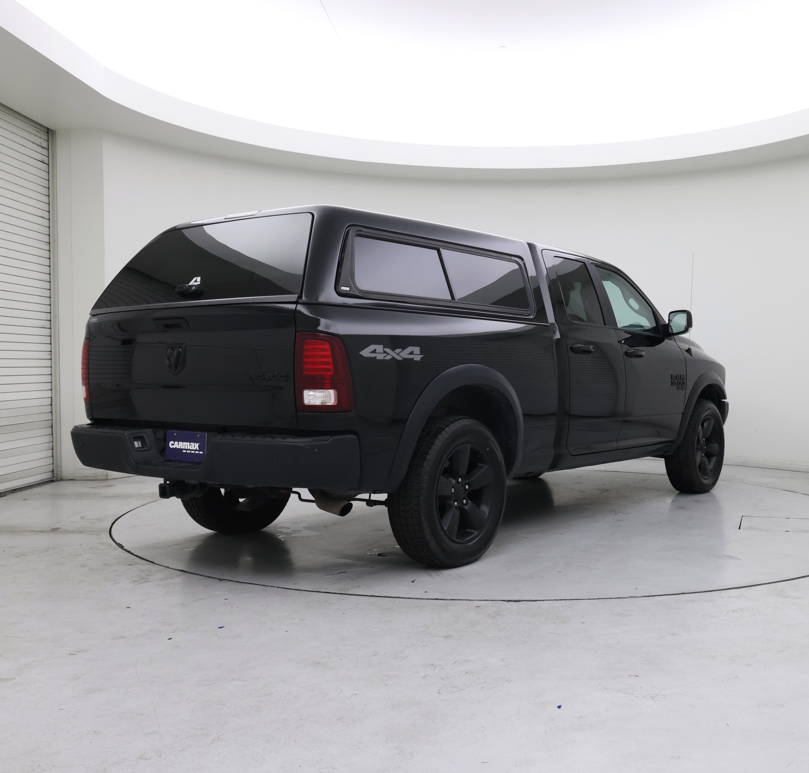 Thumbnail: 2019 RAM 1500 Classic - 8