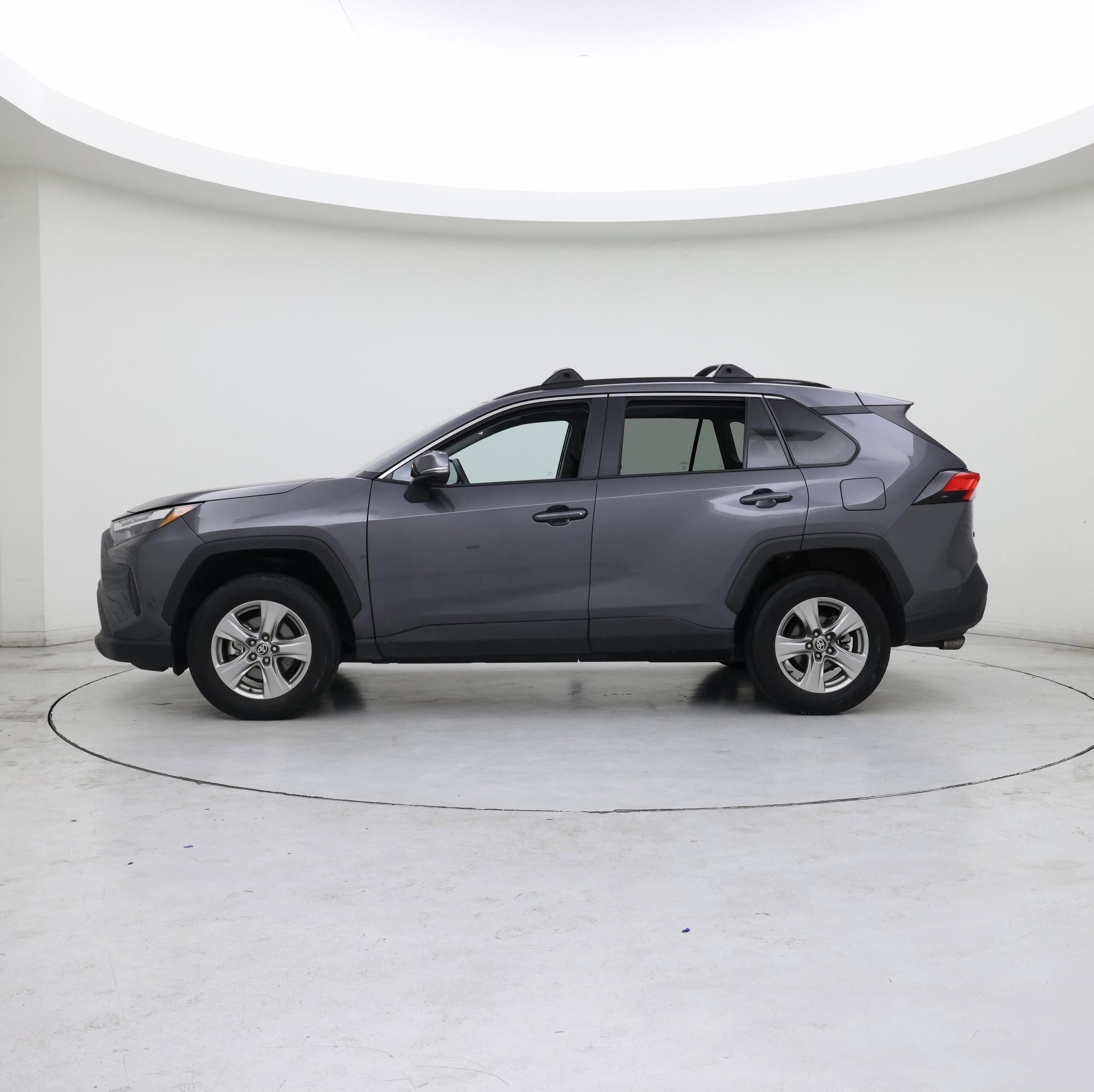 Thumbnail: 2023 Toyota RAV4 - 3