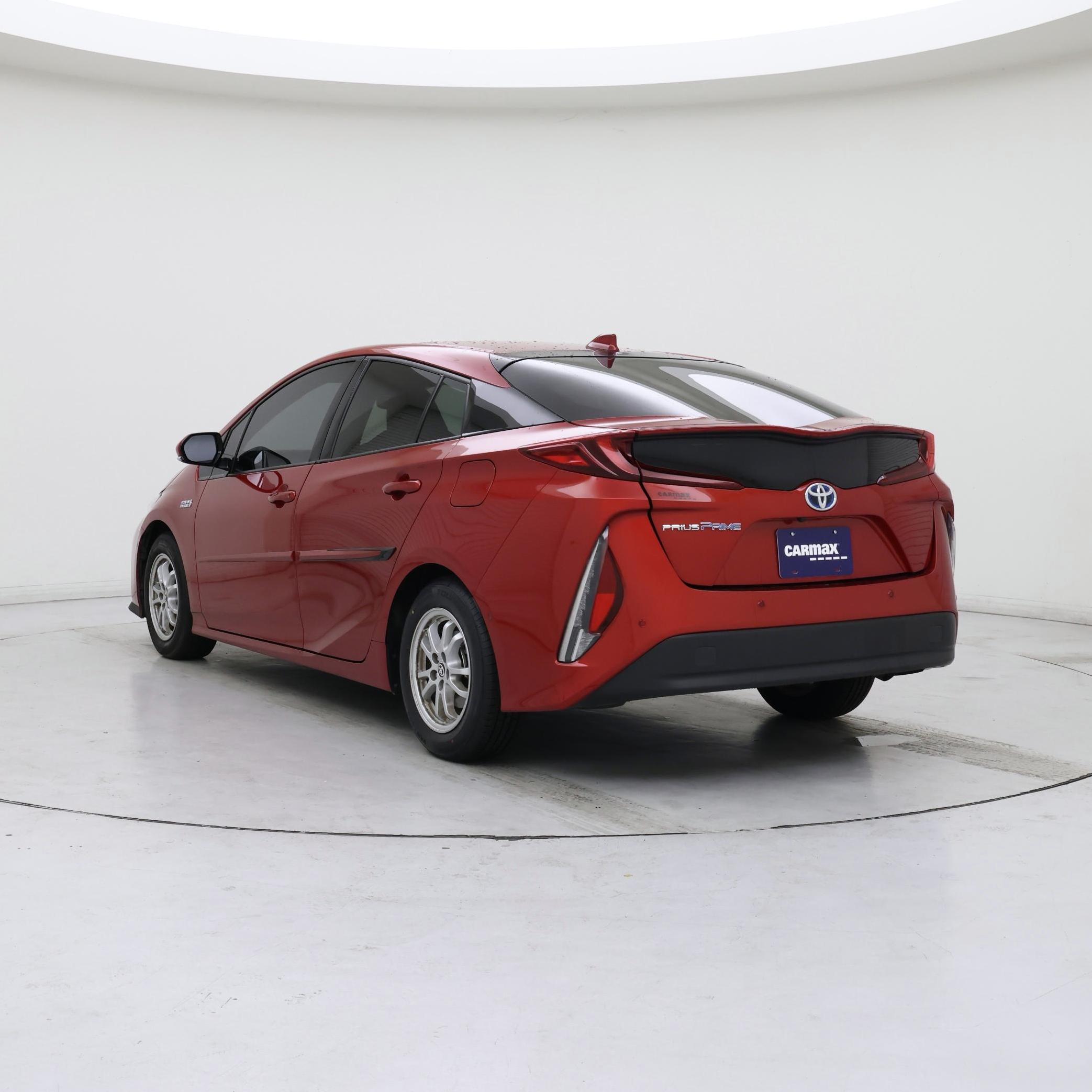 Thumbnail: 2017 Toyota Prius Prime - 2