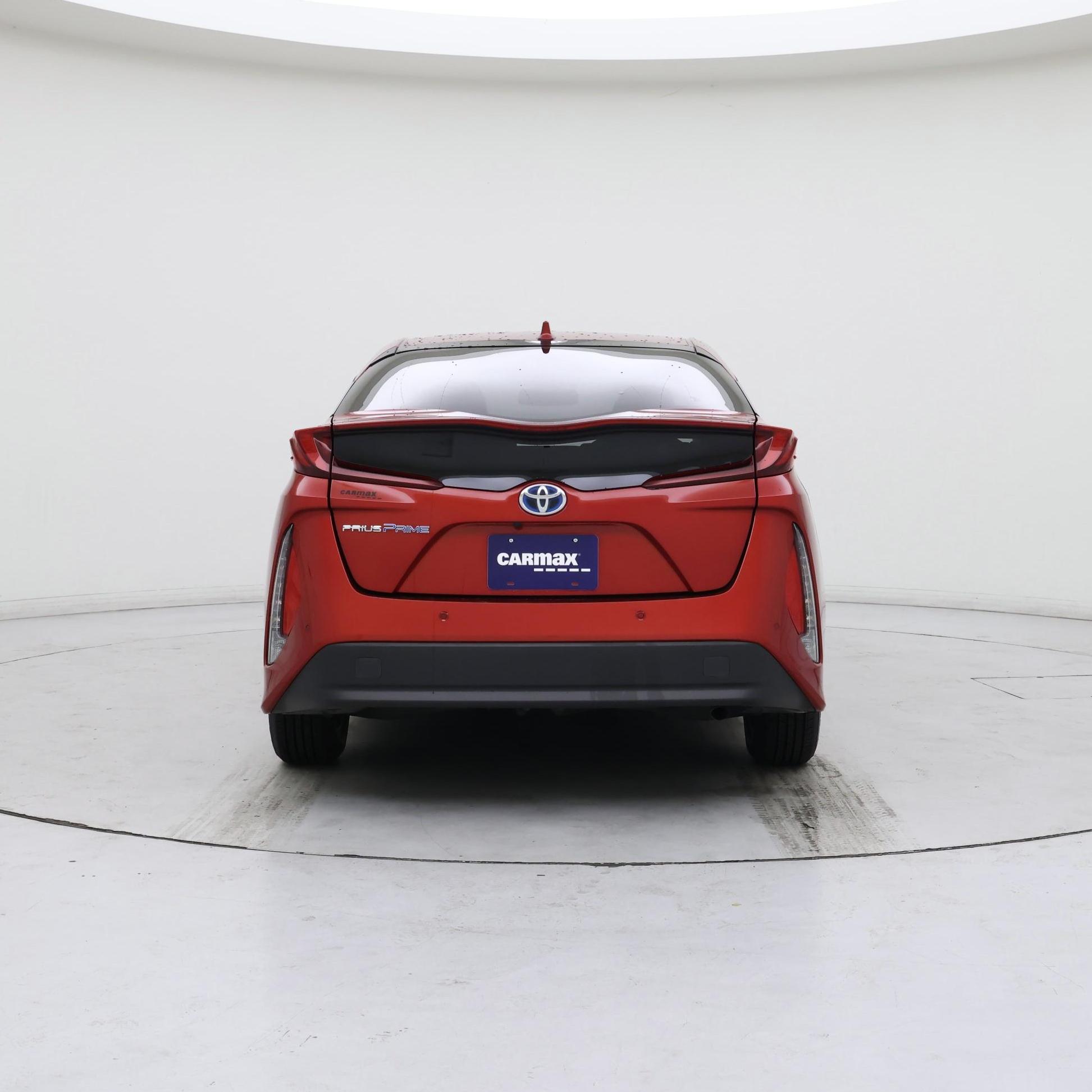 Thumbnail: 2017 Toyota Prius Prime - 6