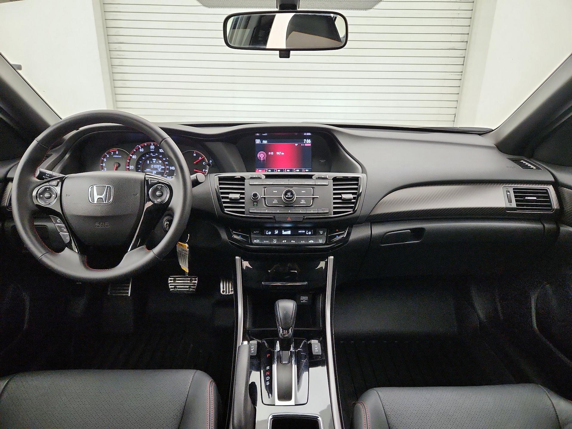 Thumbnail: 2017 Honda Accord - 9
