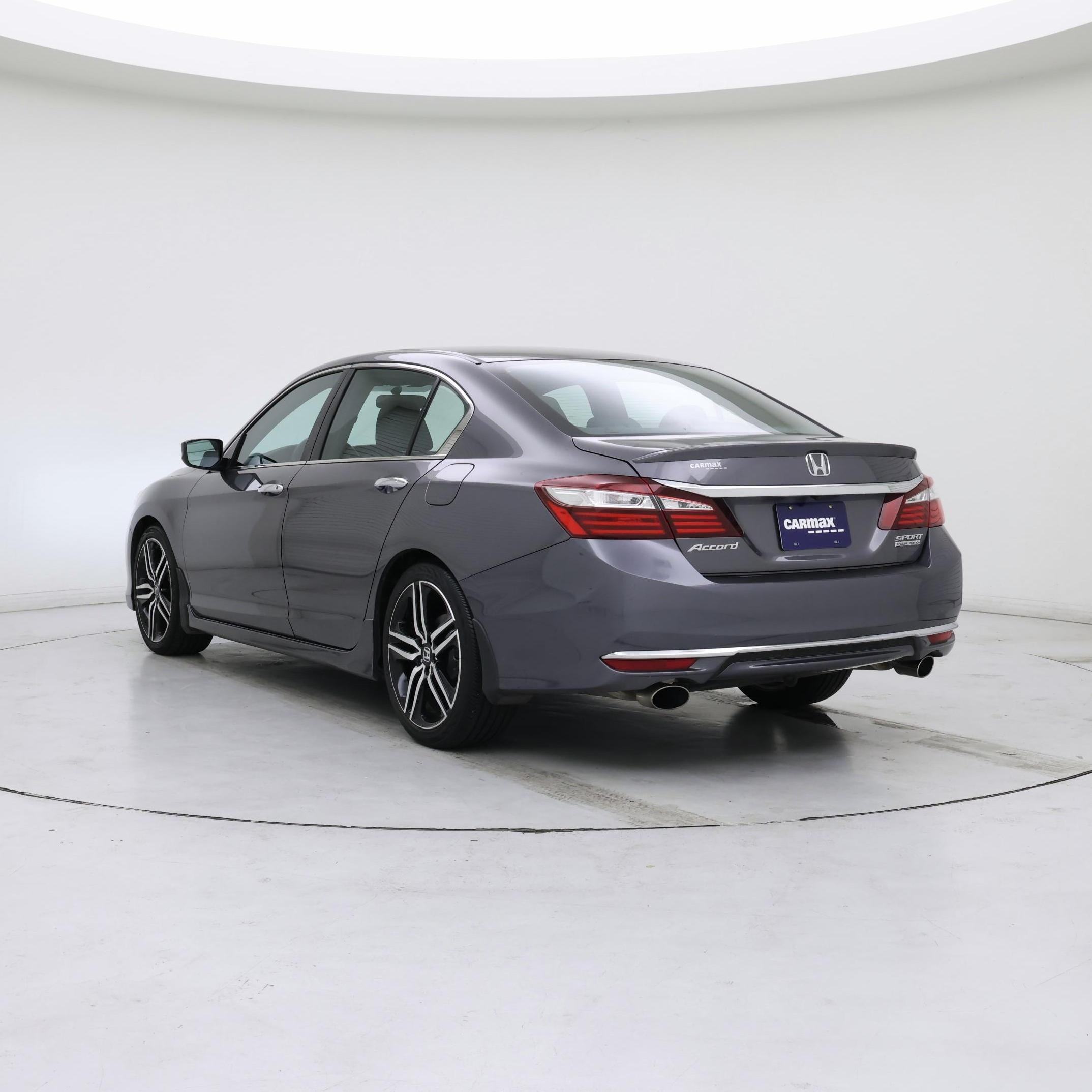 Thumbnail: 2017 Honda Accord - 2