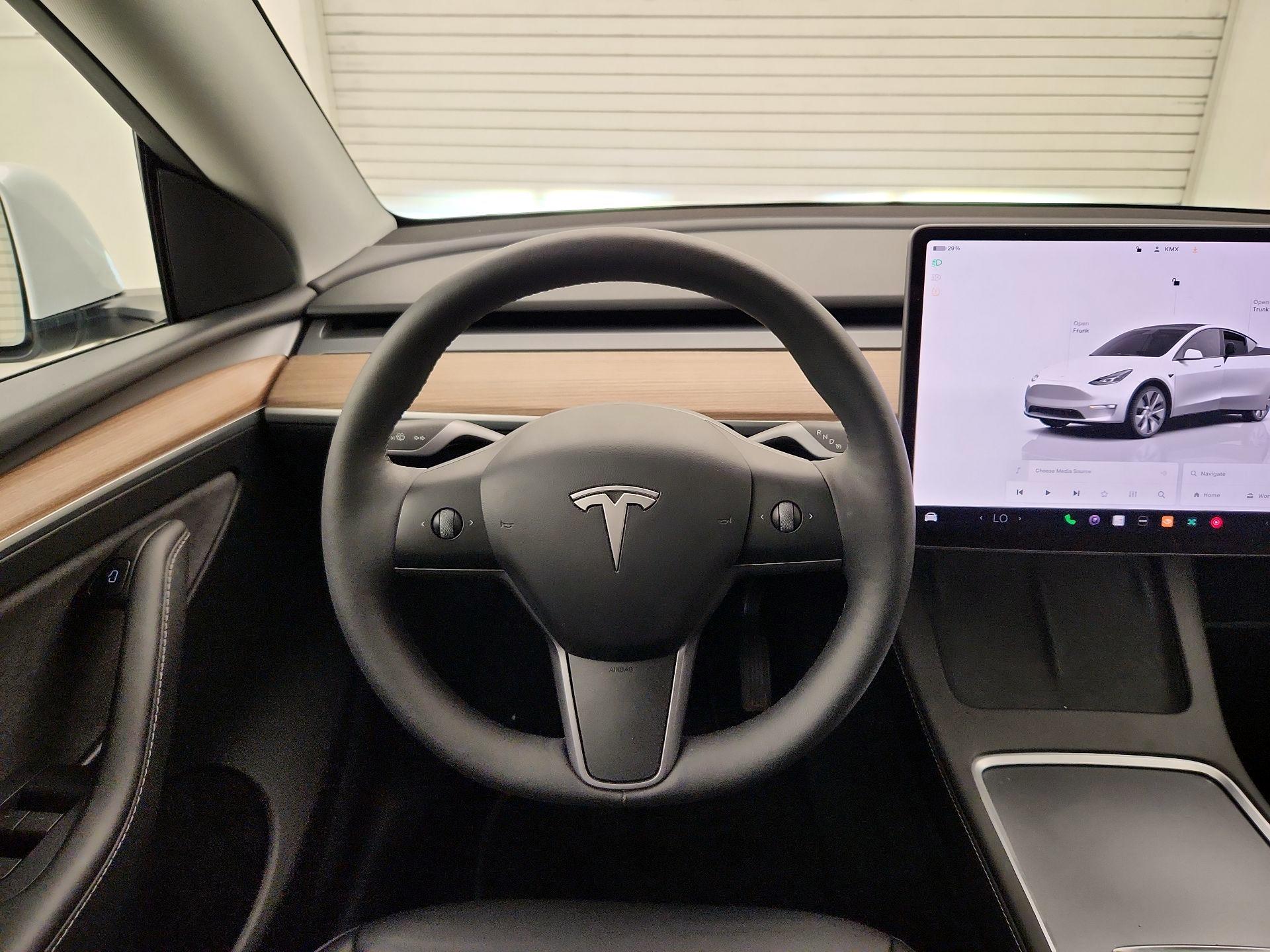 Thumbnail: 2024 Tesla Model Y - 10