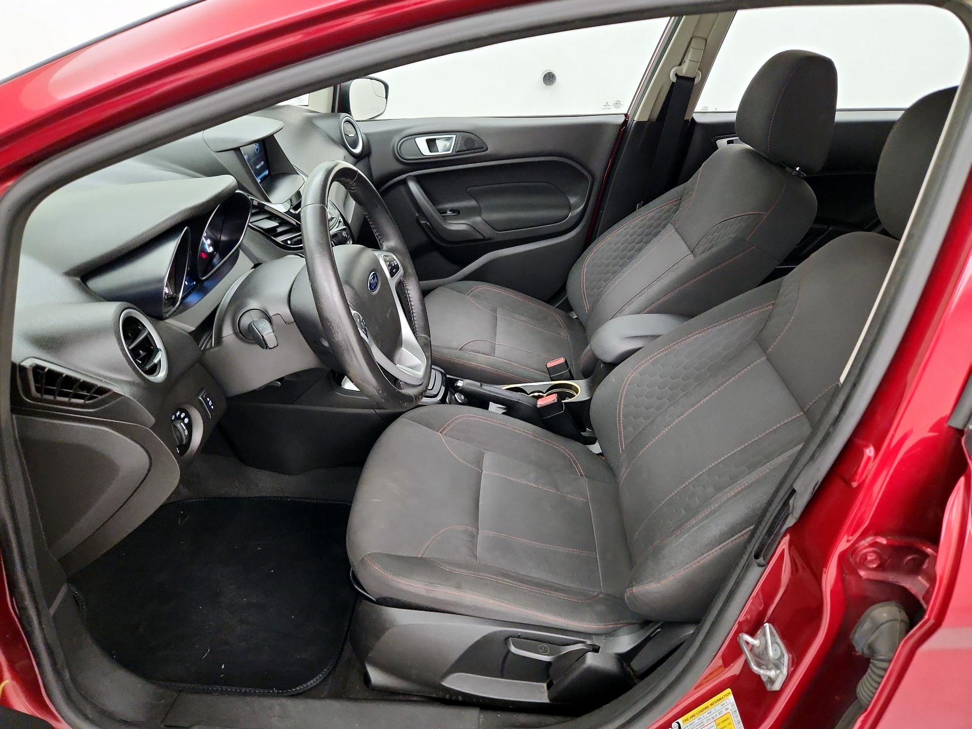 Thumbnail: 2015 Ford Fiesta - 11