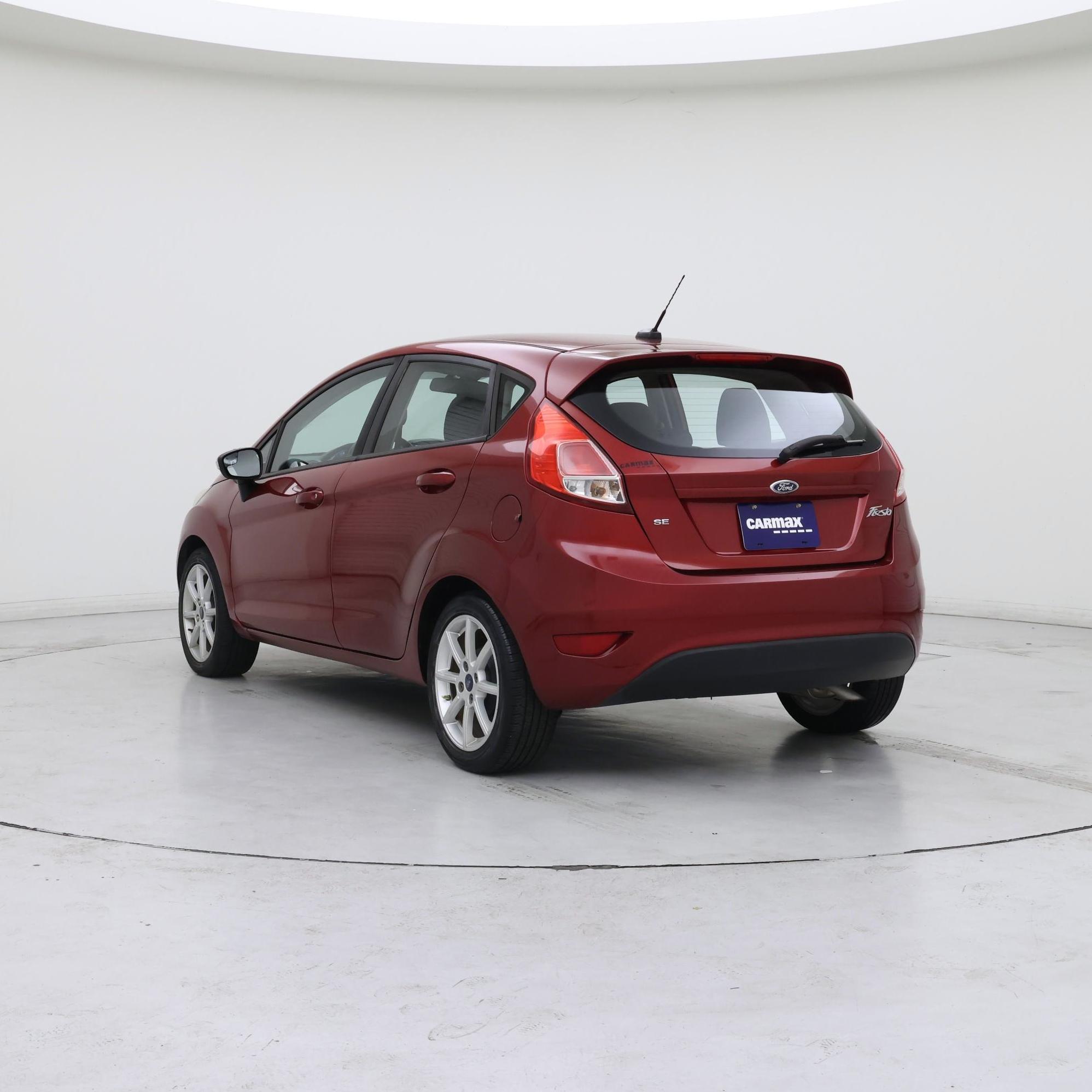 Thumbnail: 2015 Ford Fiesta - 2