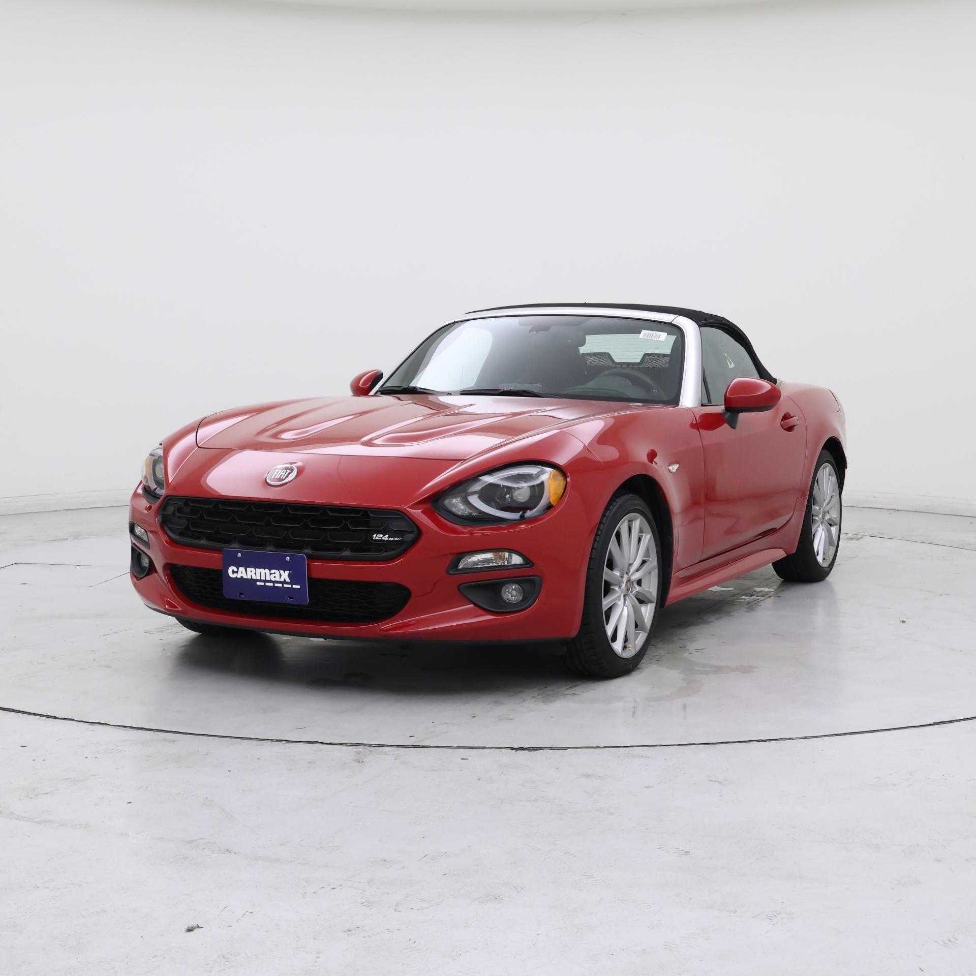 Thumbnail: 2017 Fiat 124 Spider - 4