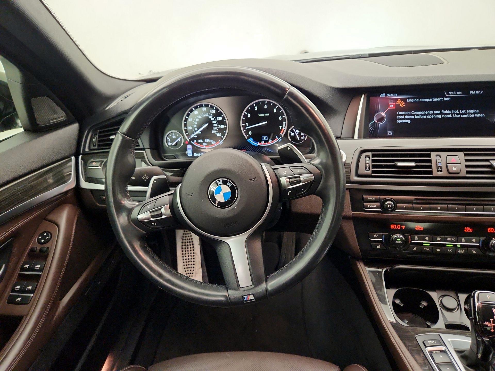 Thumbnail: 2016 BMW 5 Series - 10