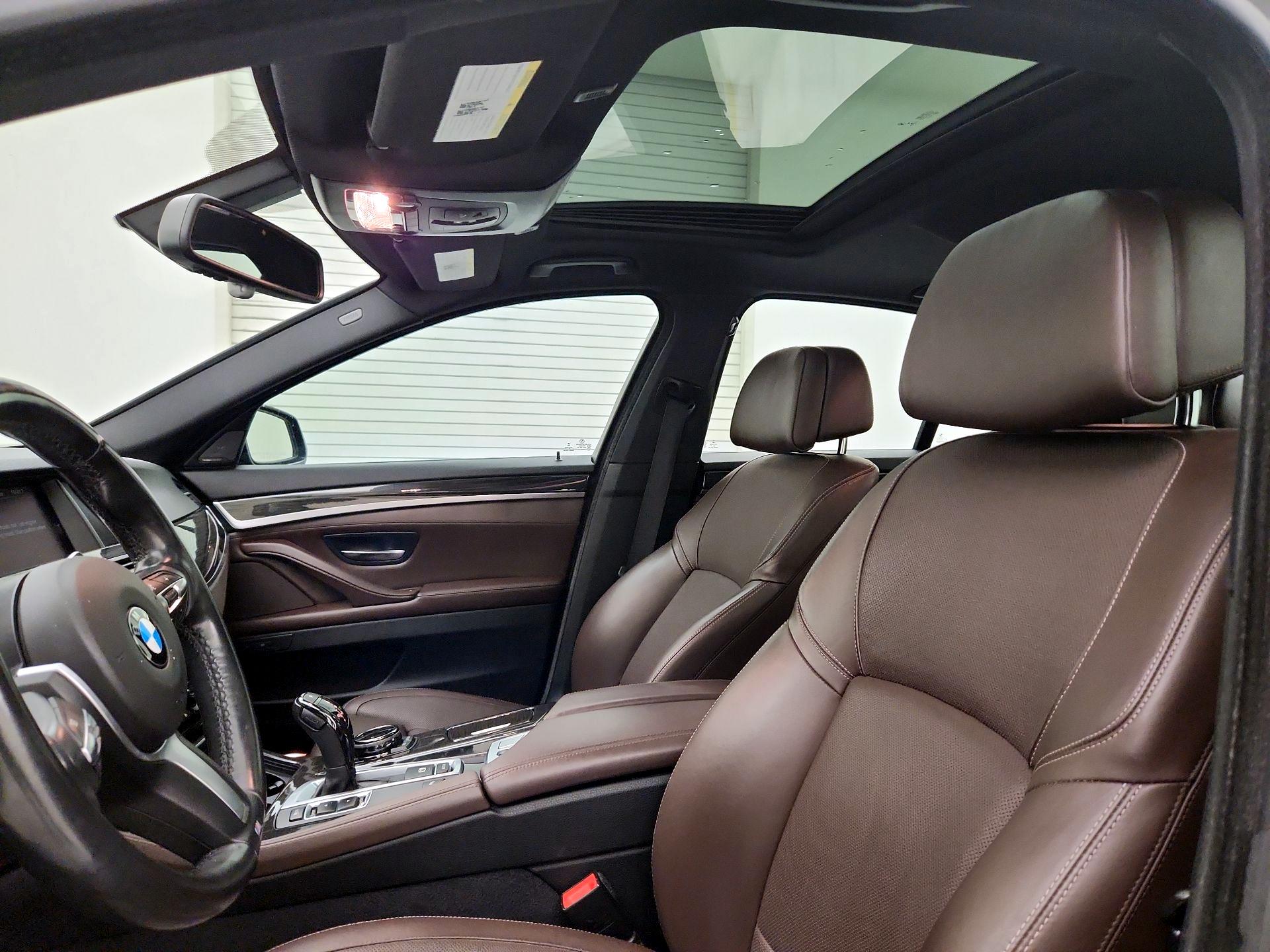 Thumbnail: 2016 BMW 5 Series - 20