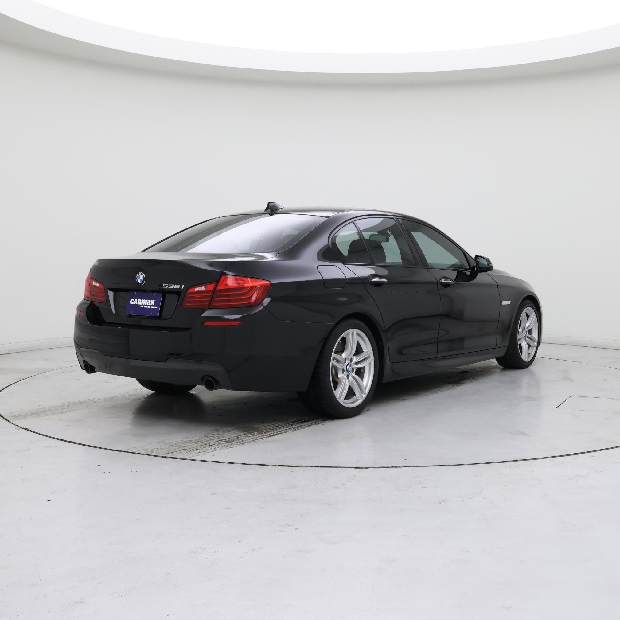 Thumbnail: 2016 BMW 5 Series - 8