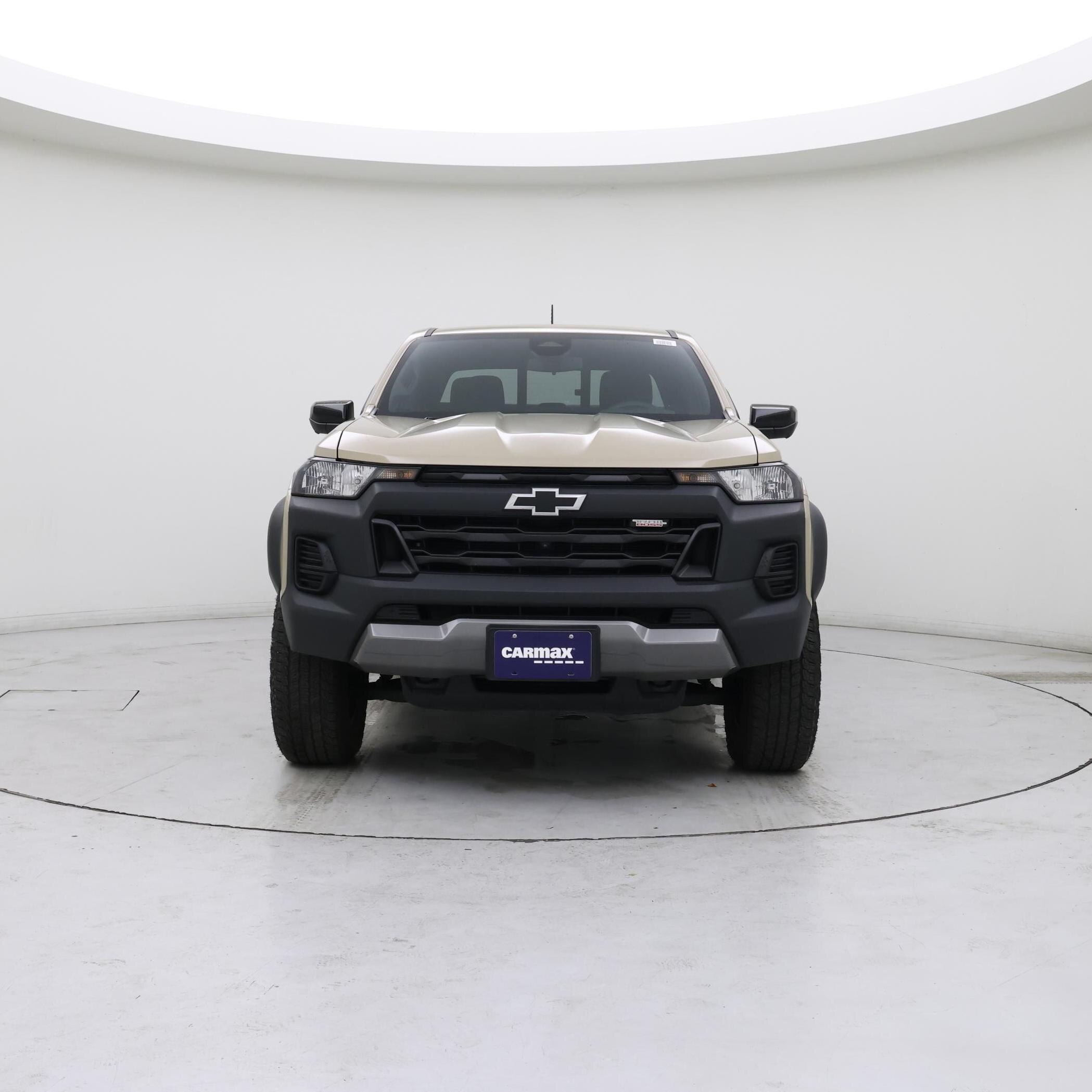 Thumbnail: 2023 Chevrolet Colorado - 5