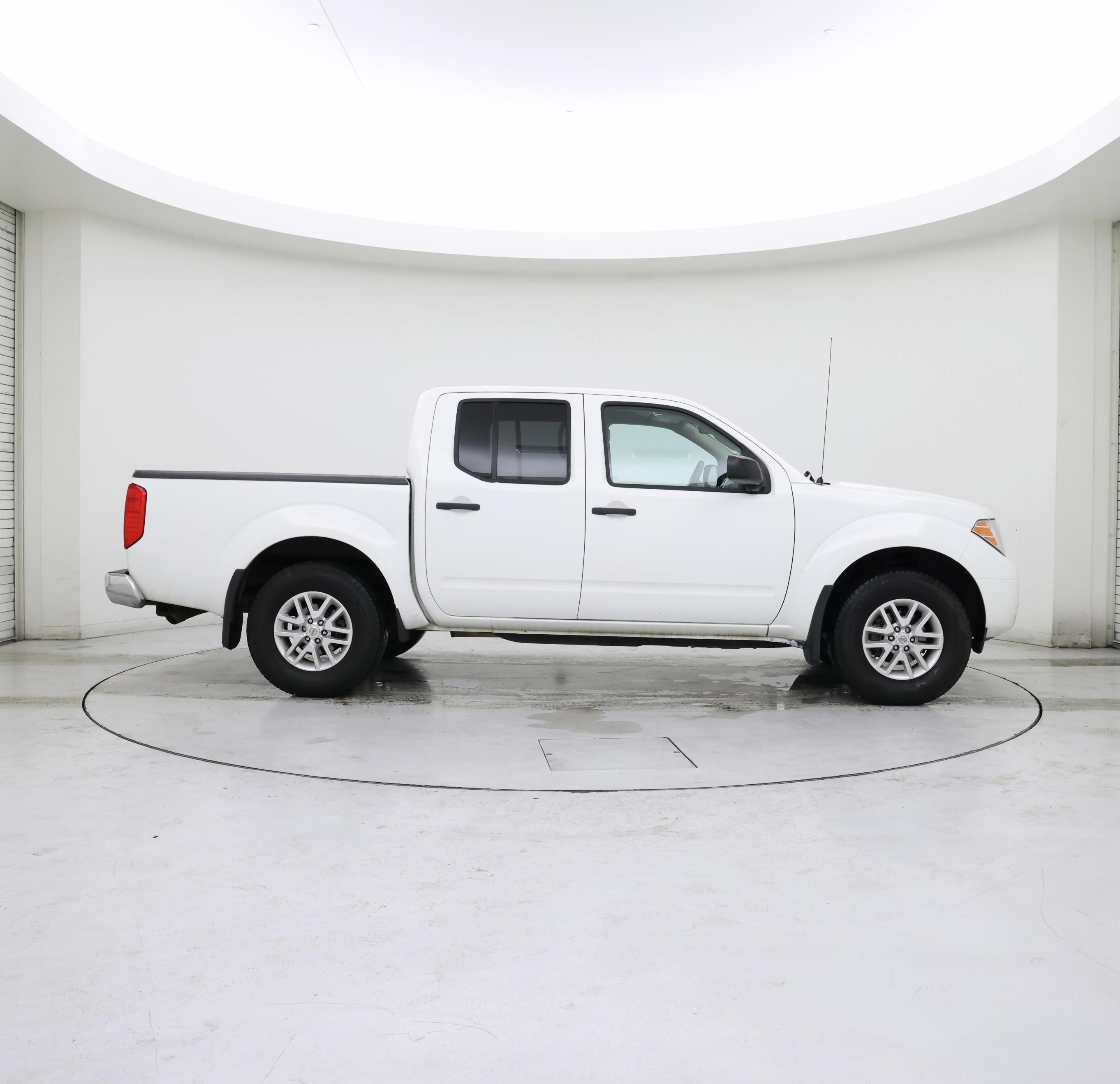 Thumbnail: 2018 Nissan Frontier - 7
