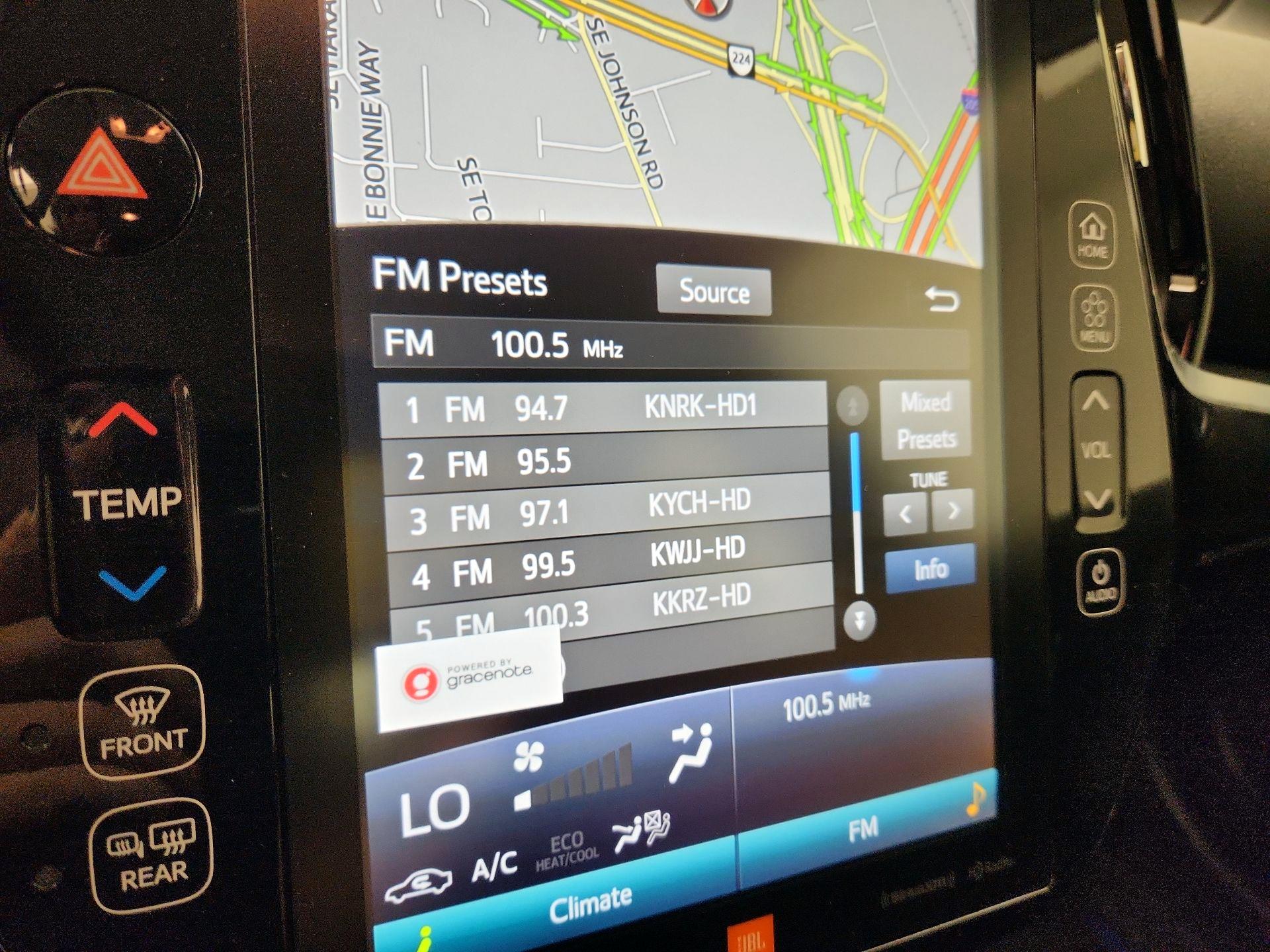 Thumbnail: 2021 Toyota Prius Prime - 16