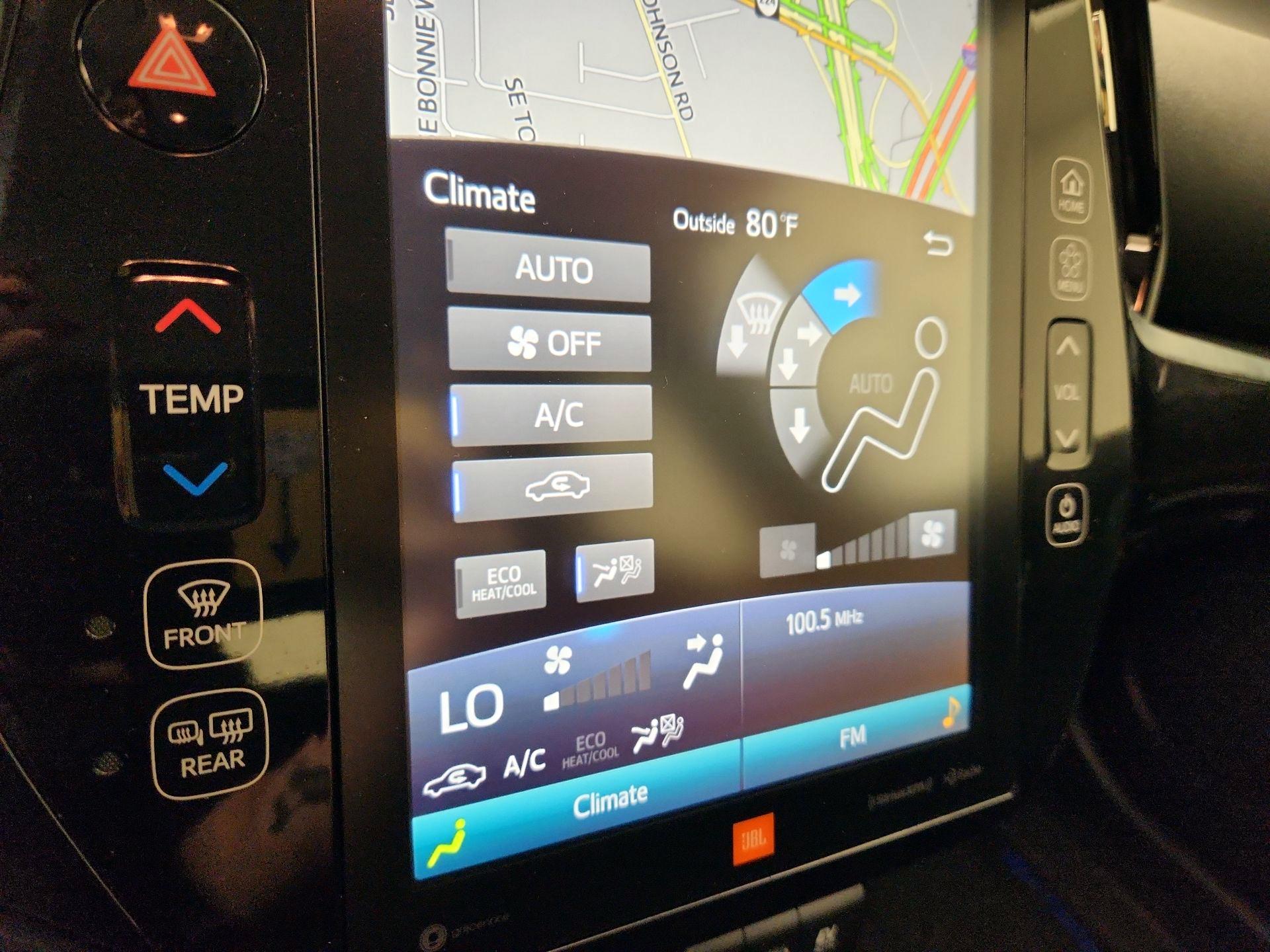 Thumbnail: 2021 Toyota Prius Prime - 17