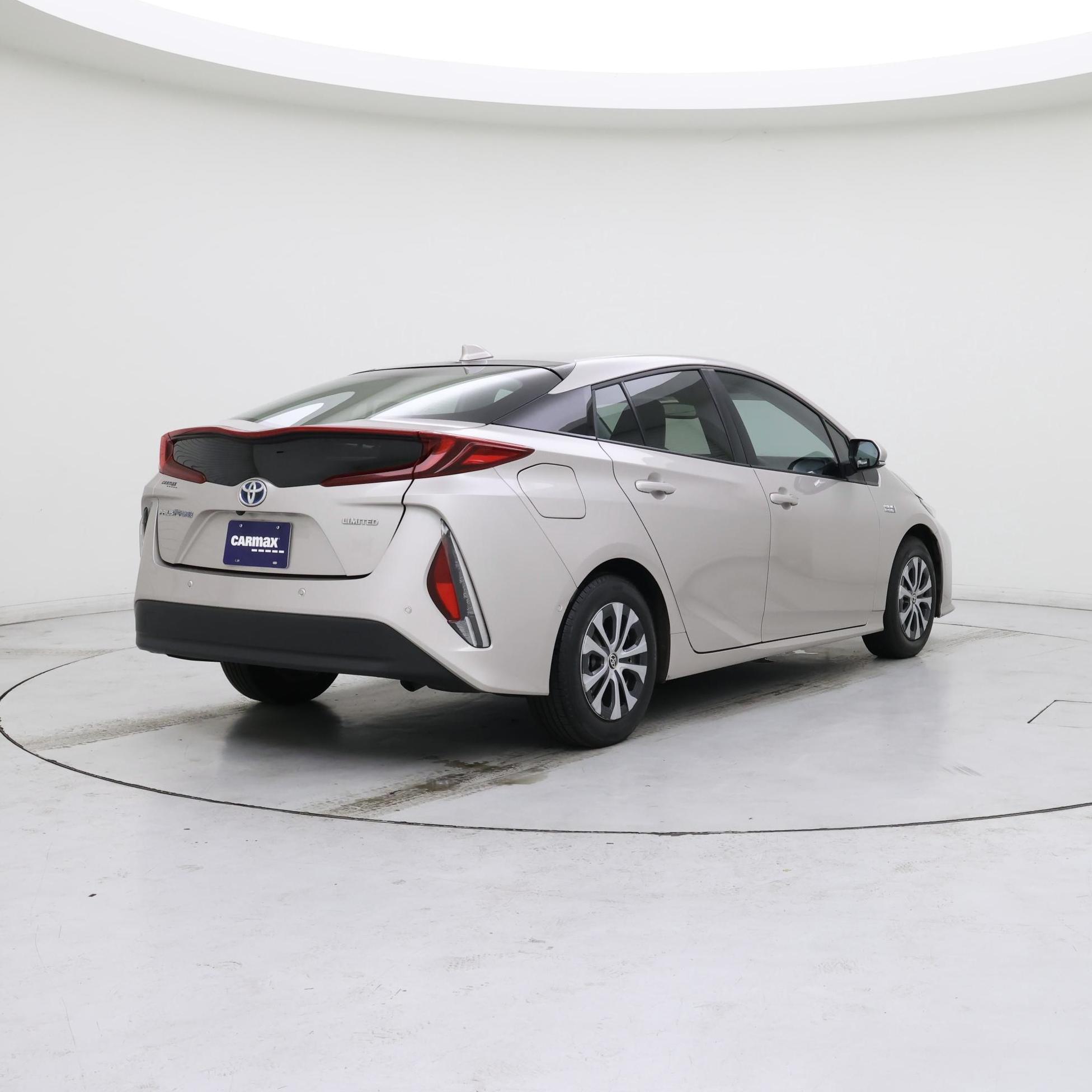 Thumbnail: 2021 Toyota Prius Prime - 8