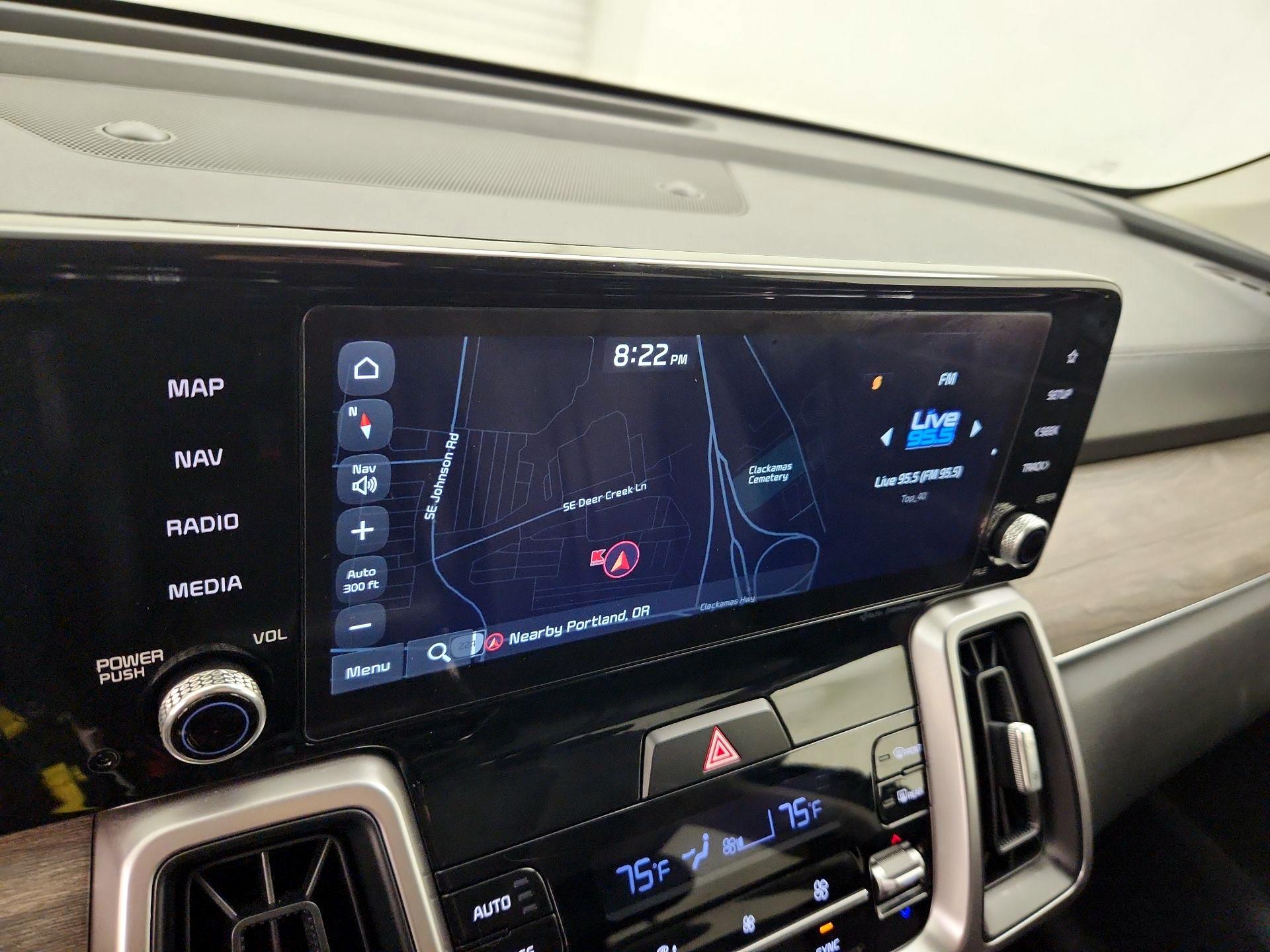 Thumbnail: 2023 Kia Sorento - 14