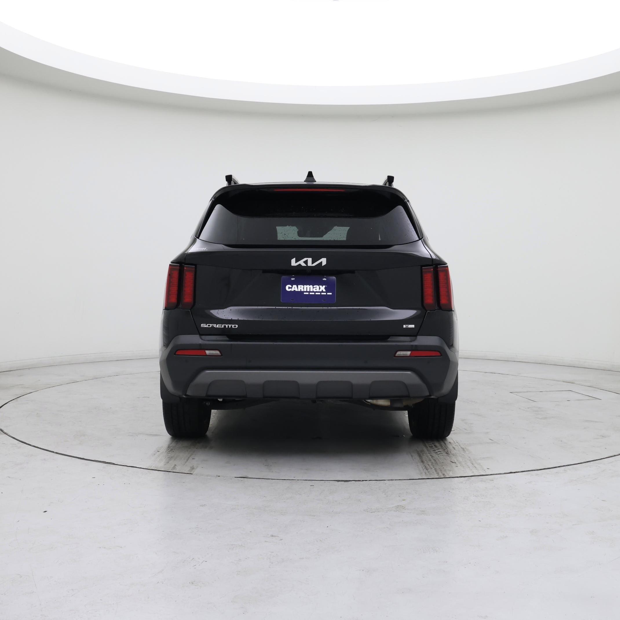 Thumbnail: 2023 Kia Sorento - 6