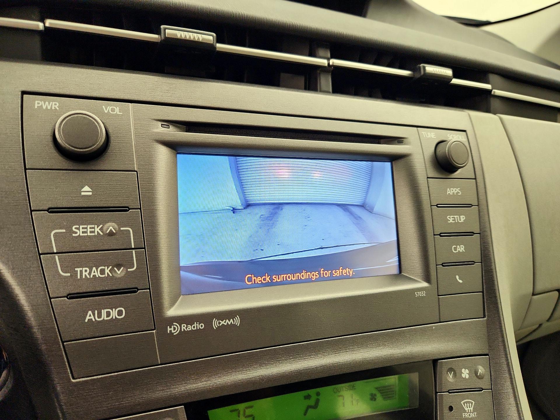 Thumbnail: 2013 Toyota Prius - 14