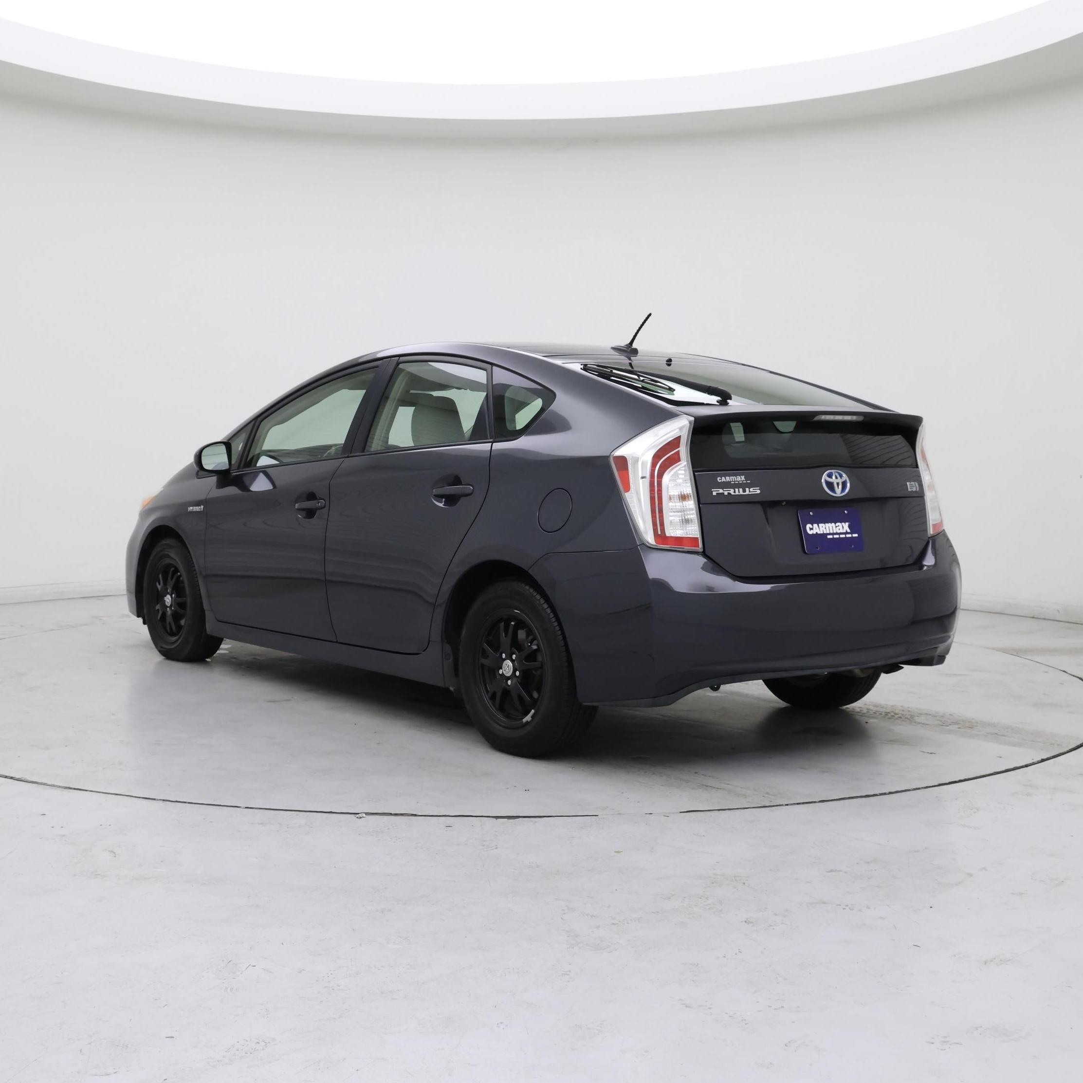 Thumbnail: 2013 Toyota Prius - 2