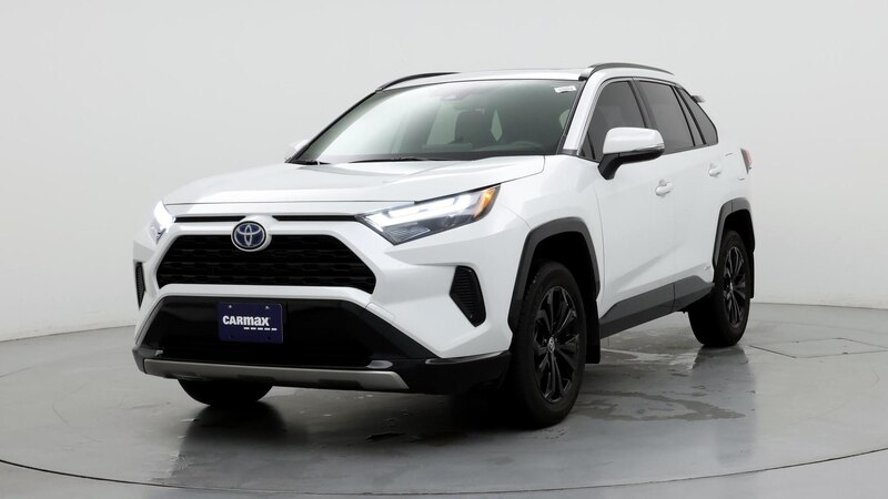 2023 Toyota RAV4 SE 4