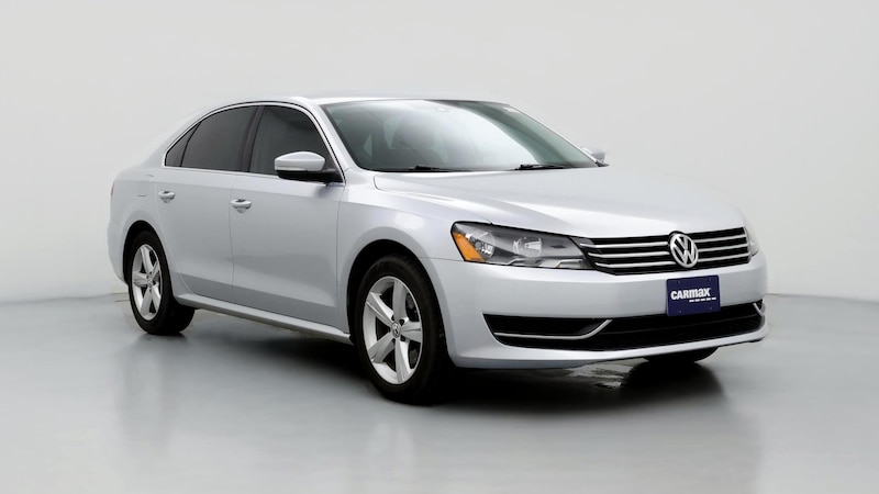 2014 Volkswagen Passat SE Hero Image