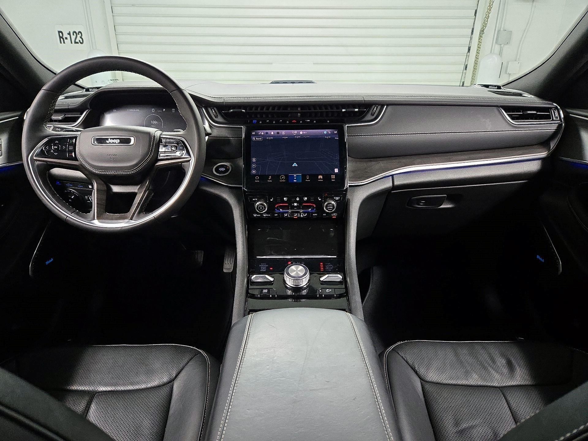 Thumbnail: 2023 Jeep Grand Cherokee - 9