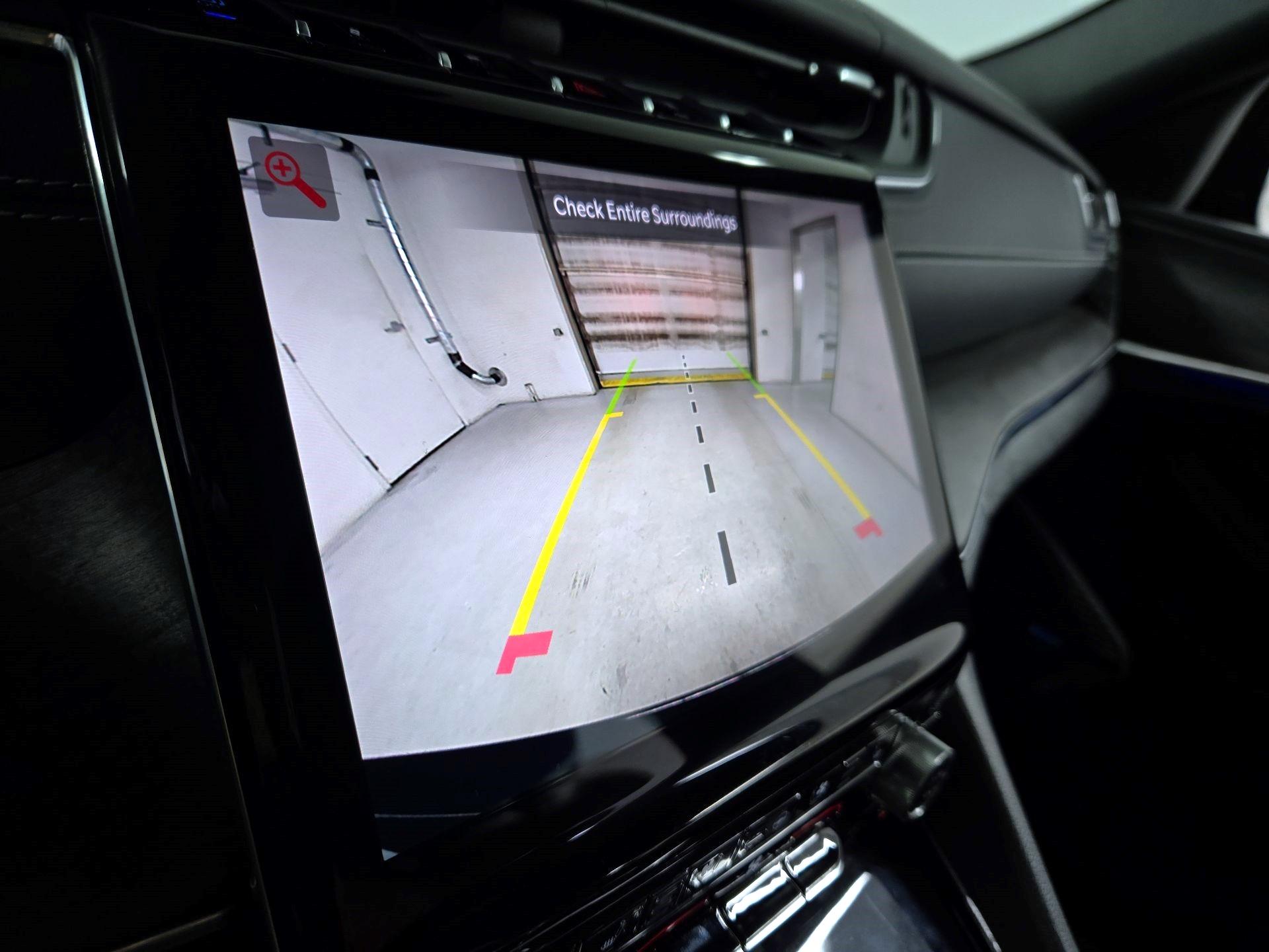 Thumbnail: 2023 Jeep Grand Cherokee - 15