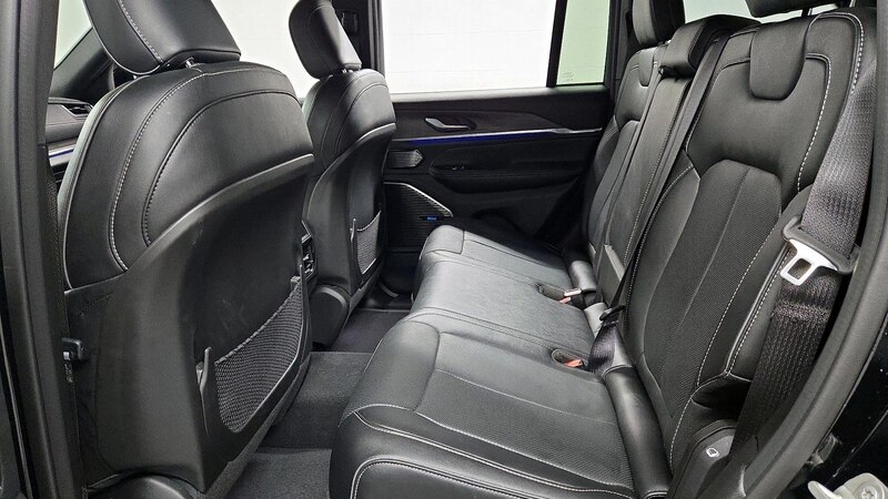 2023 Jeep Grand Cherokee Overland 4xe 21