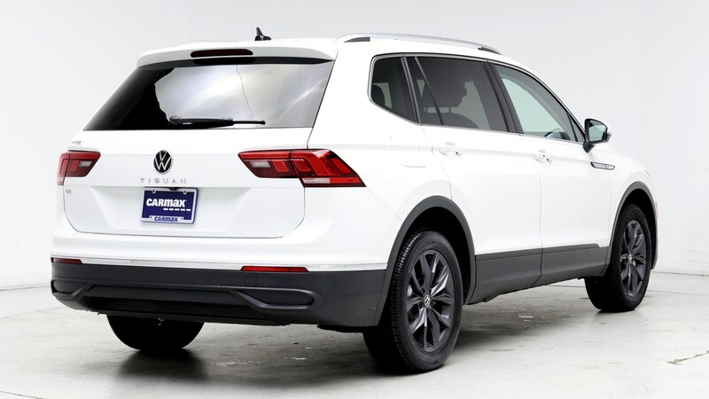 2022 Volkswagen Tiguan SE 8