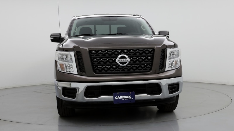 2019 Nissan Titan SV 5