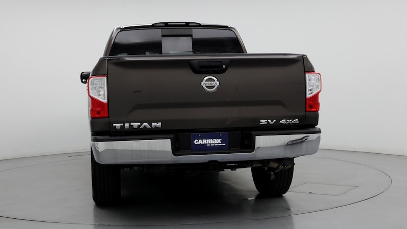 2019 Nissan Titan SV 6