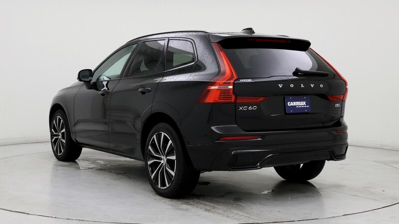 2024 Volvo XC60 B5 Core 2