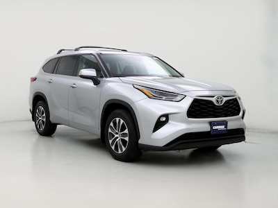 2022 Toyota Highlander XLE -
                Beaverton, OR